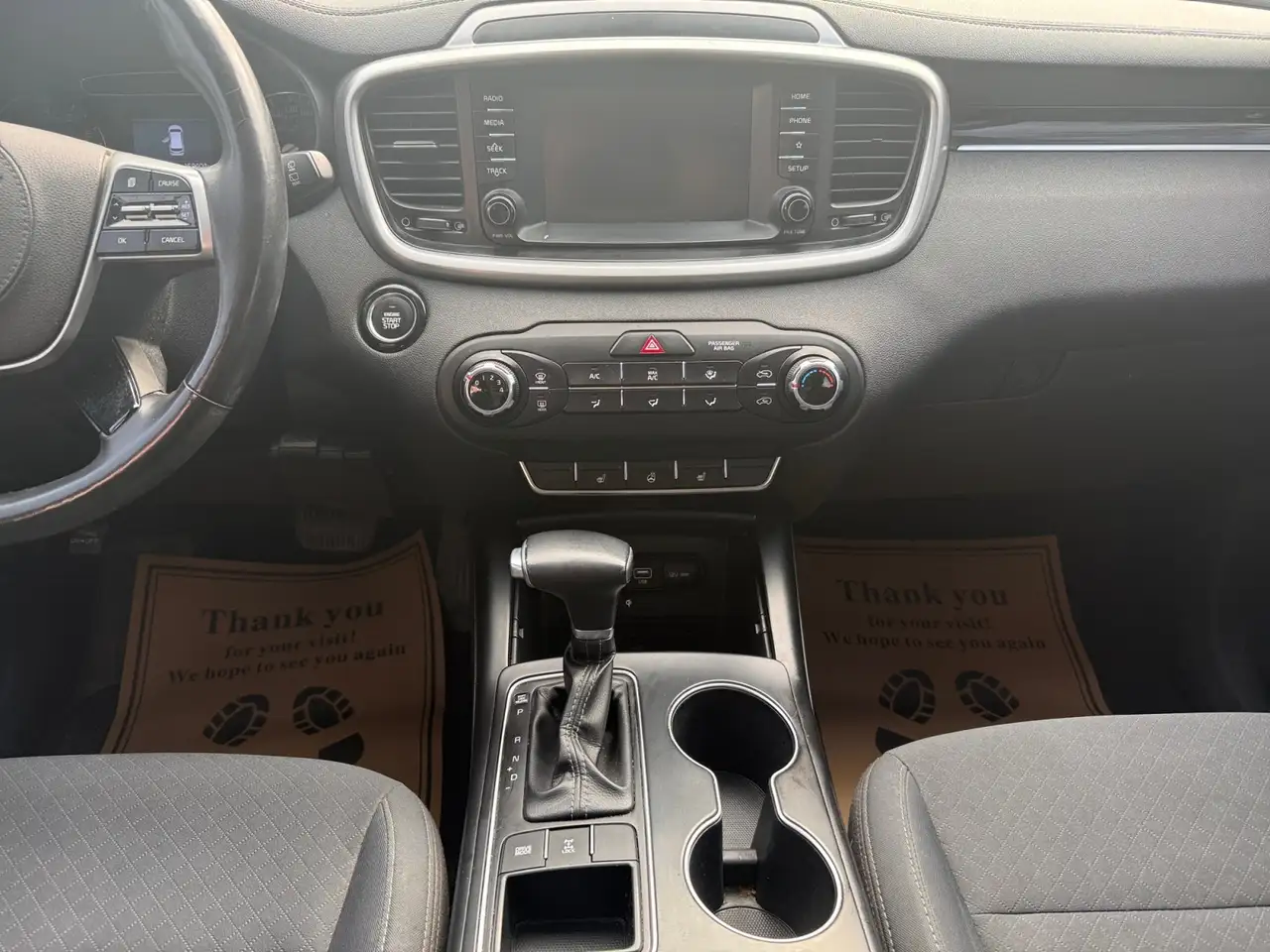 Kia Sorento снимка Kia Sorento