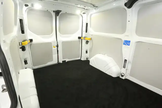 Ford Transit Custom view 24