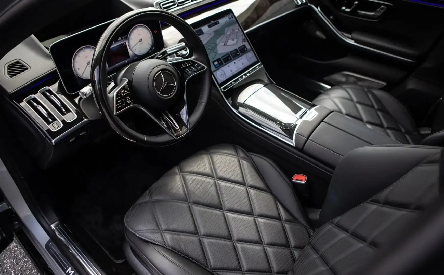 Mercedes-Benz S 580 Maybach 4.0 V8 Mild-Hybrid Negru - 2