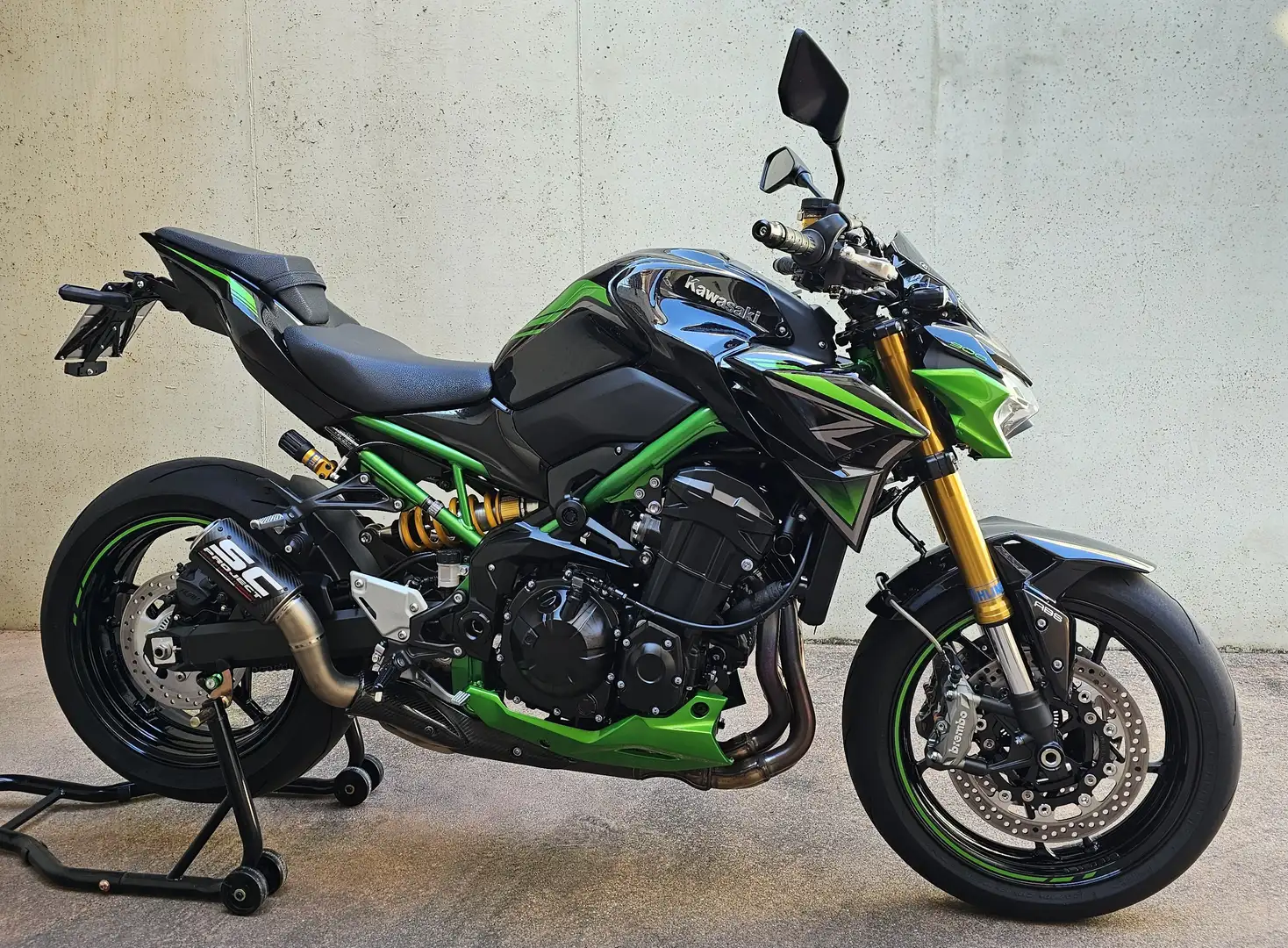 Kawasaki 900 Z SE Verde - 1