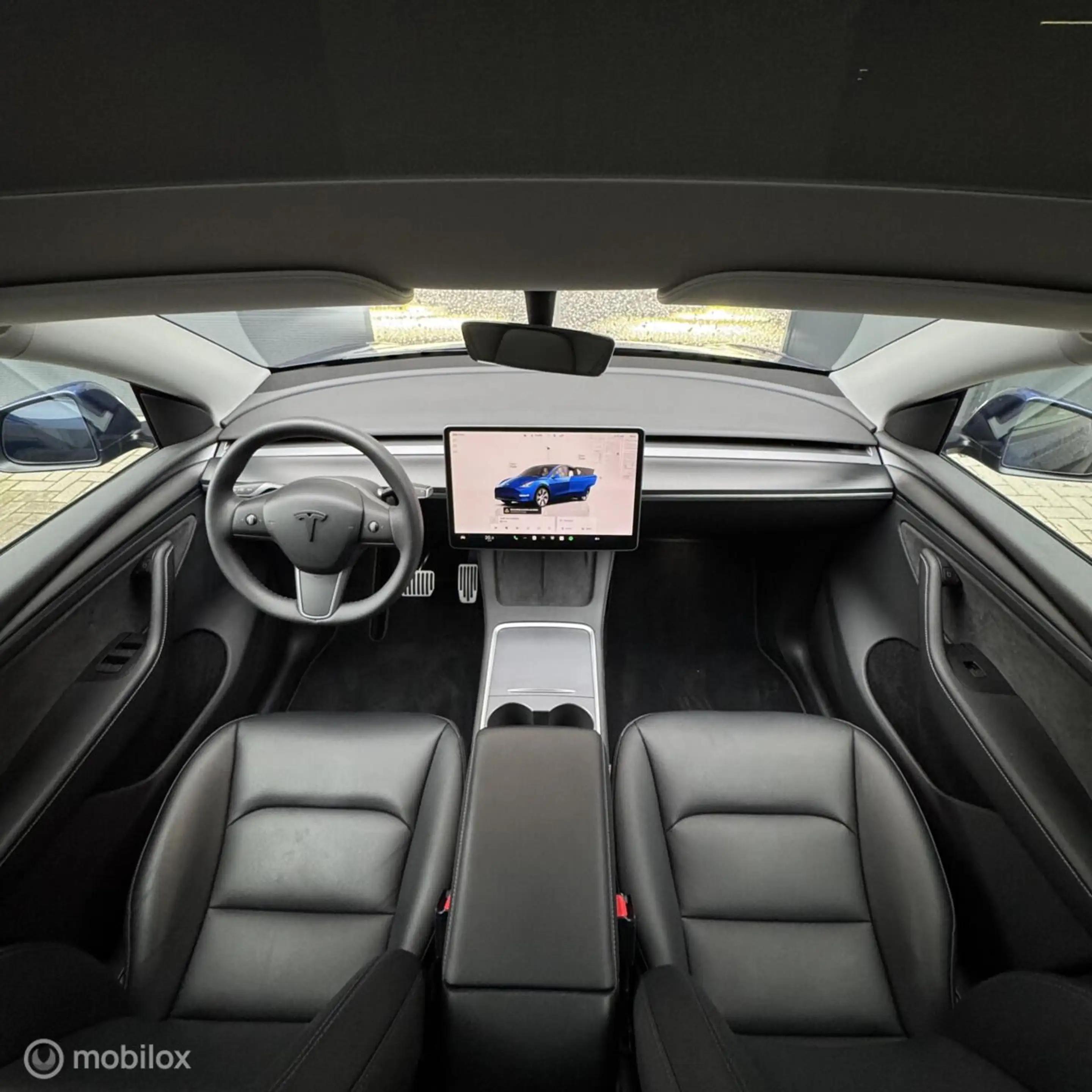 Tesla Model Y Long Range RWD + MMX PACK + IAP — photo 11
