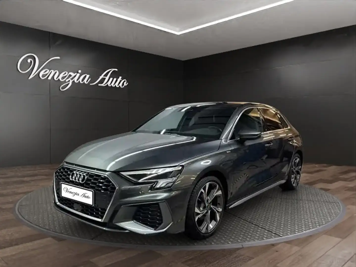 Audi A3 A3 SPB 35 TFSI S line edition Gris - 1