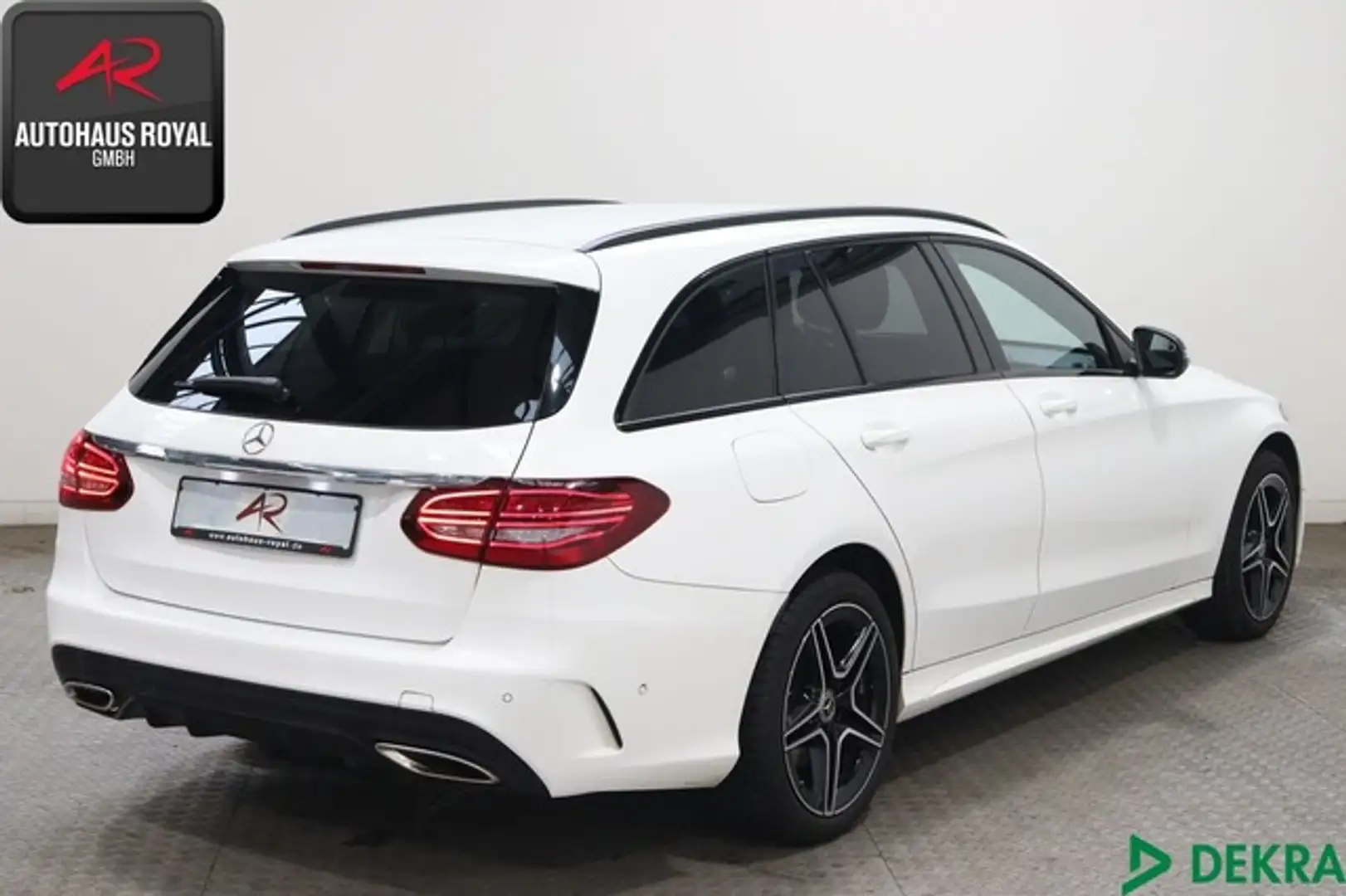 Mercedes-Benz C 200 T AMG NIGHT KAMERA,SPURPAKET,CARPLAY,LED White - 2