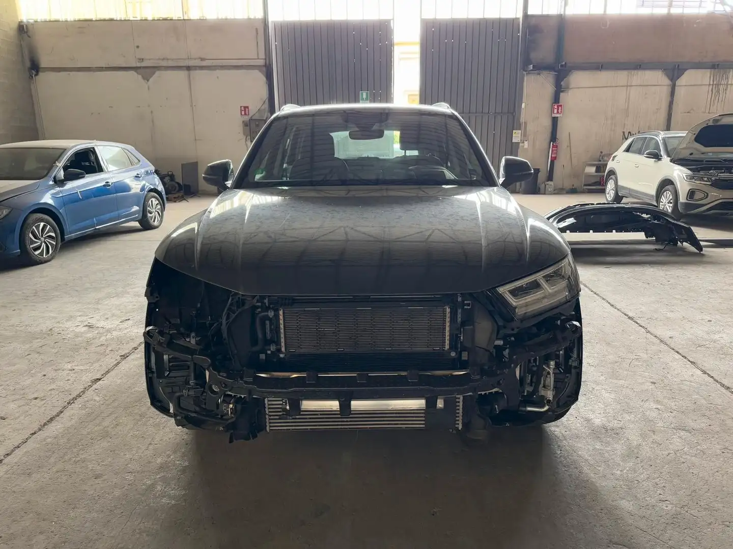Audi Q5 55 TFSI e quattro sport Gris - 2