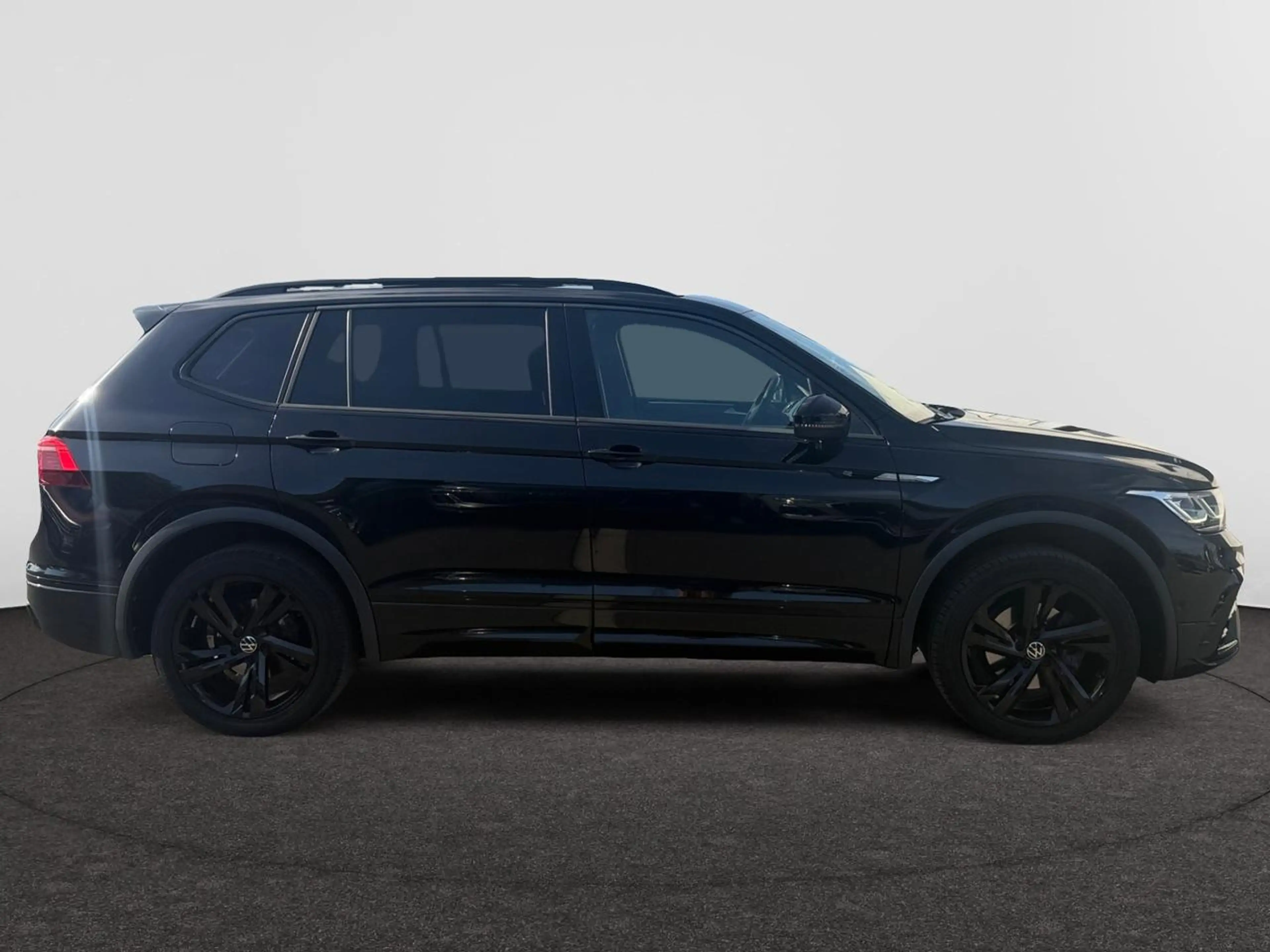 Volkswagen Tiguan Allspace 1.5 TSI R-Line B. Premium 7pl OPF DSG — photo 13