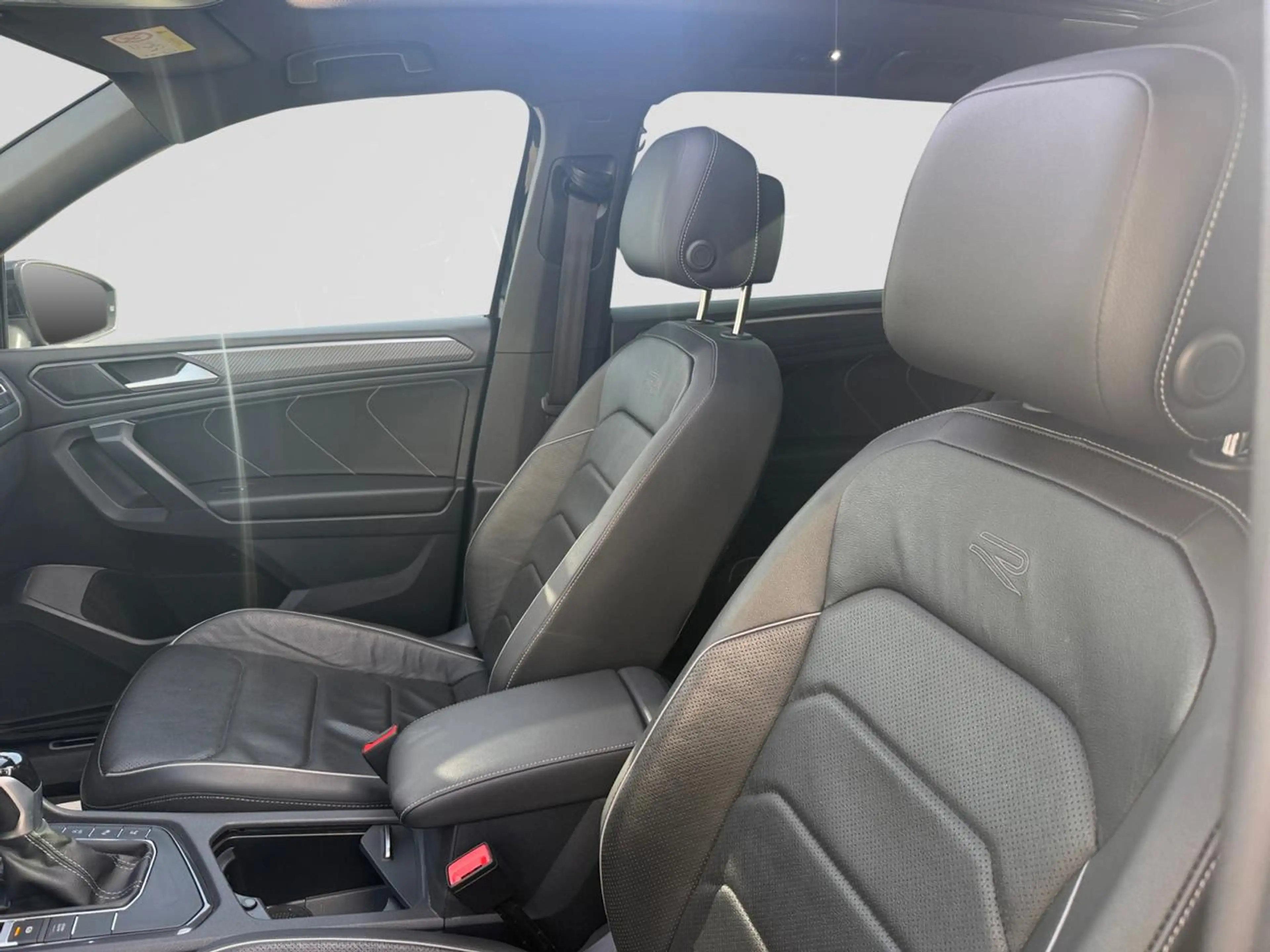 Volkswagen Tiguan Allspace 1.5 TSI R-Line B. Premium 7pl OPF DSG — photo 10