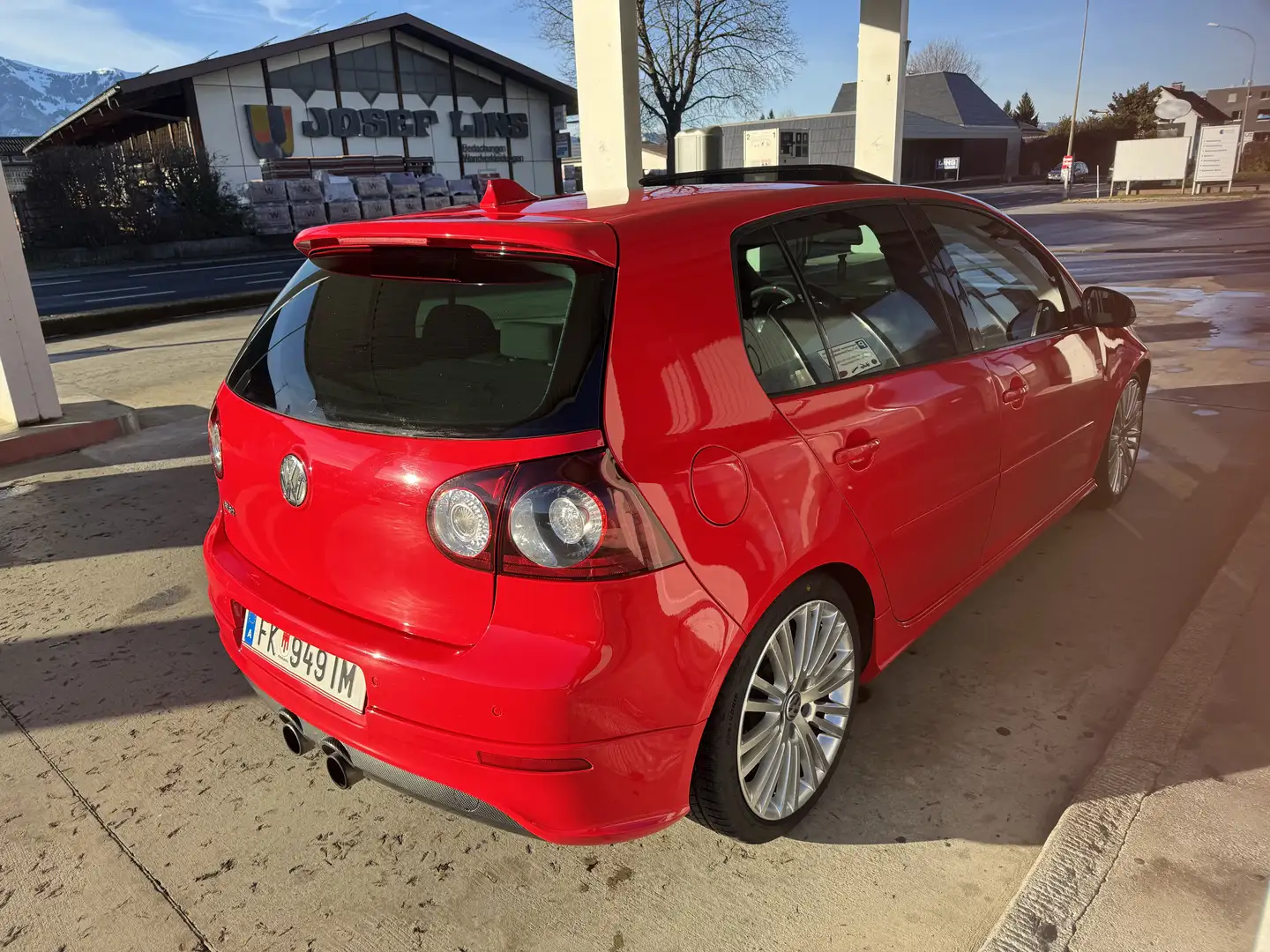 Volkswagen Golf R32 4MOTION DSG - 2