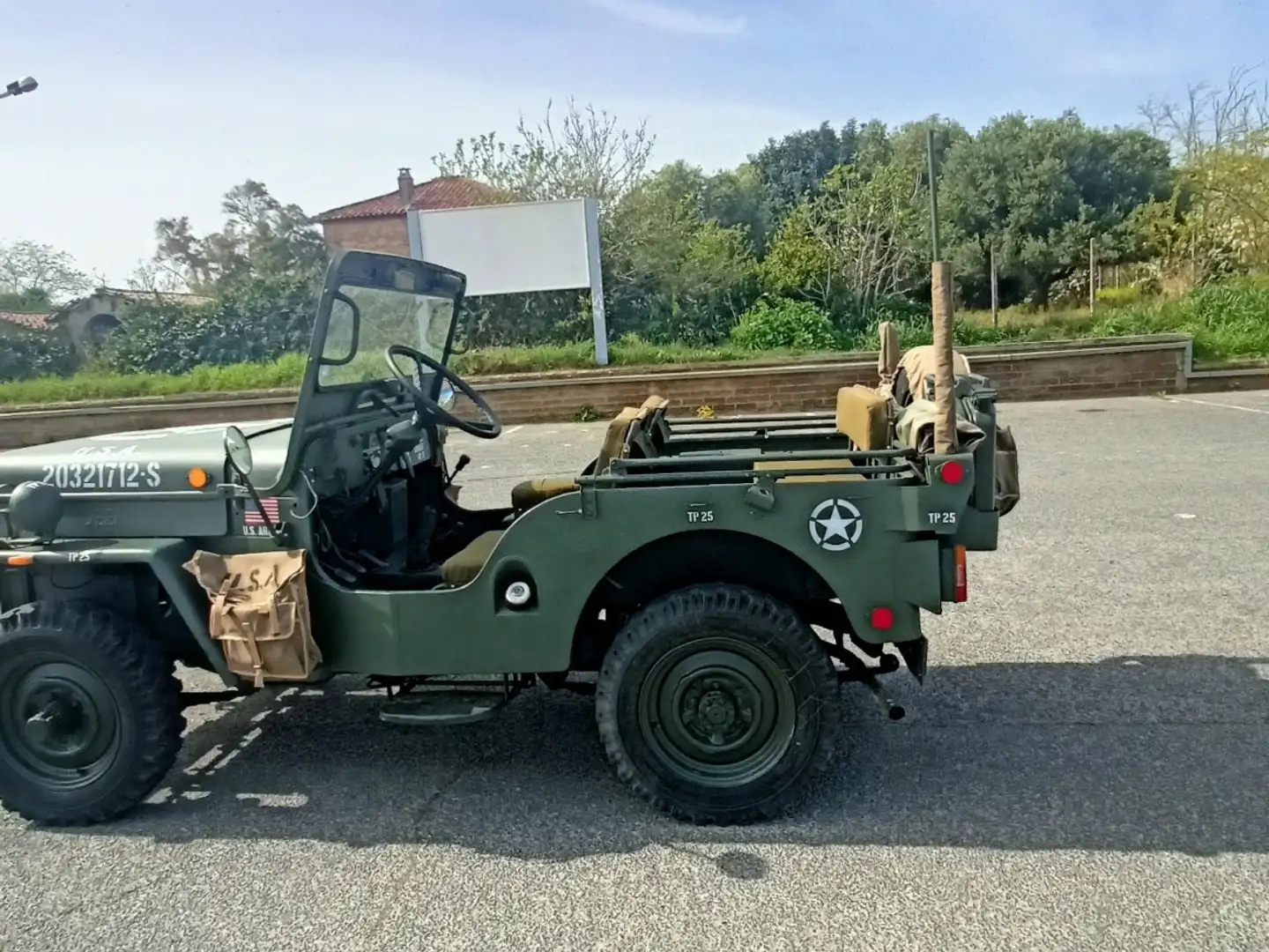 Jeep Willys Grün - 1