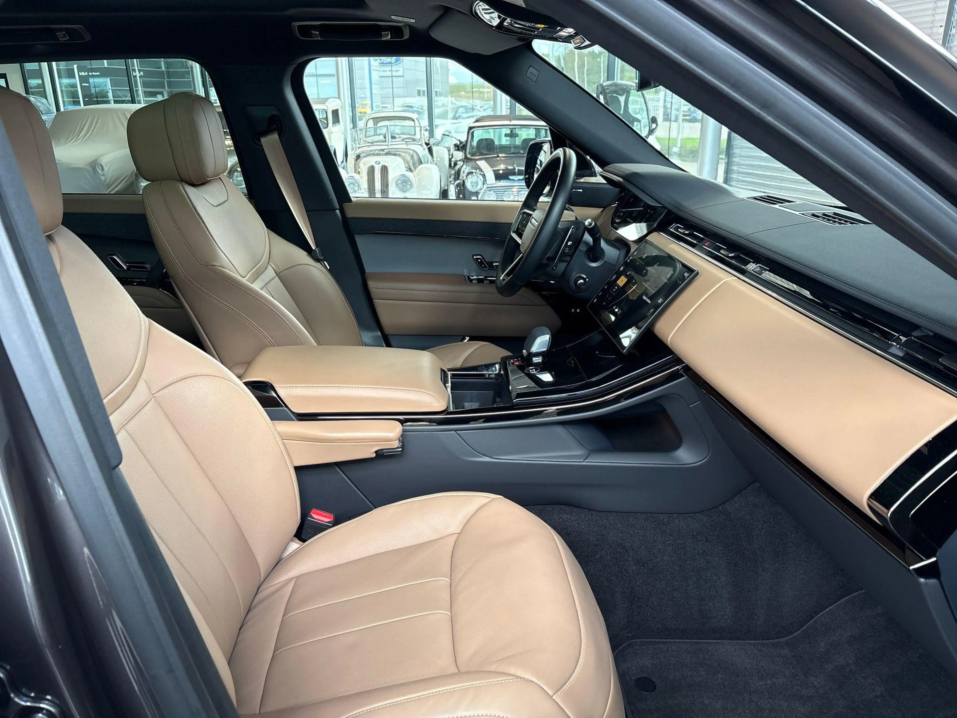 Land Rover Range Rover Sport 3.0 P460e SE -PANO.DAK|22"LM|COLD CLIMATE PACK — photo 3