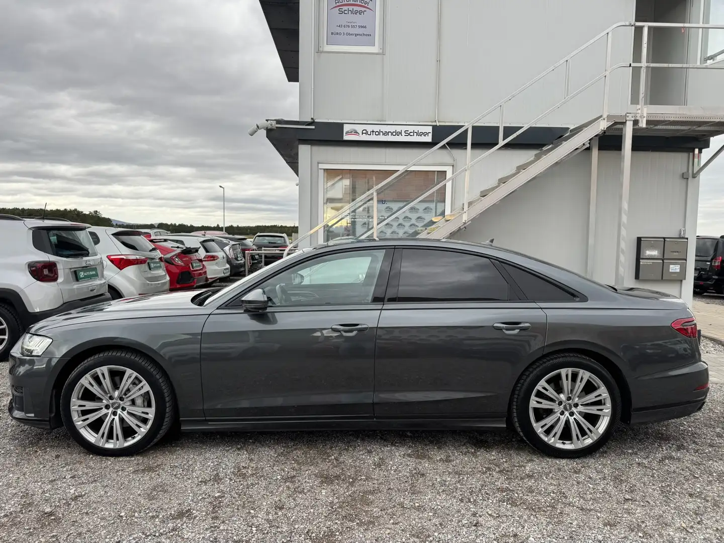 Audi A8 50 TDI quattro AUDI SERVICEHEFT_SCHIEBEDACH_LED Grau - 2