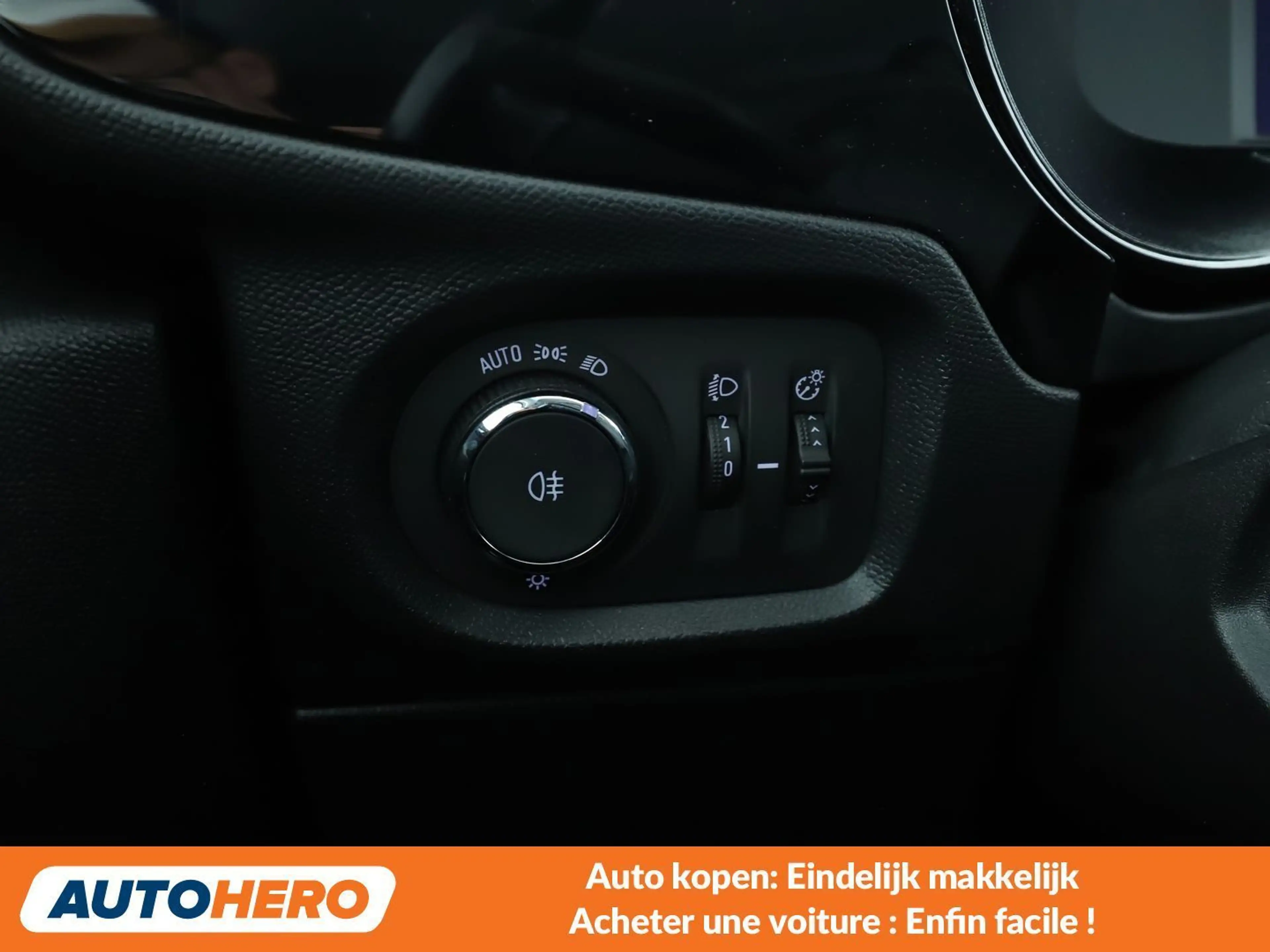 Opel Corsa-e electric drive 100 kW Elegance — photo 14