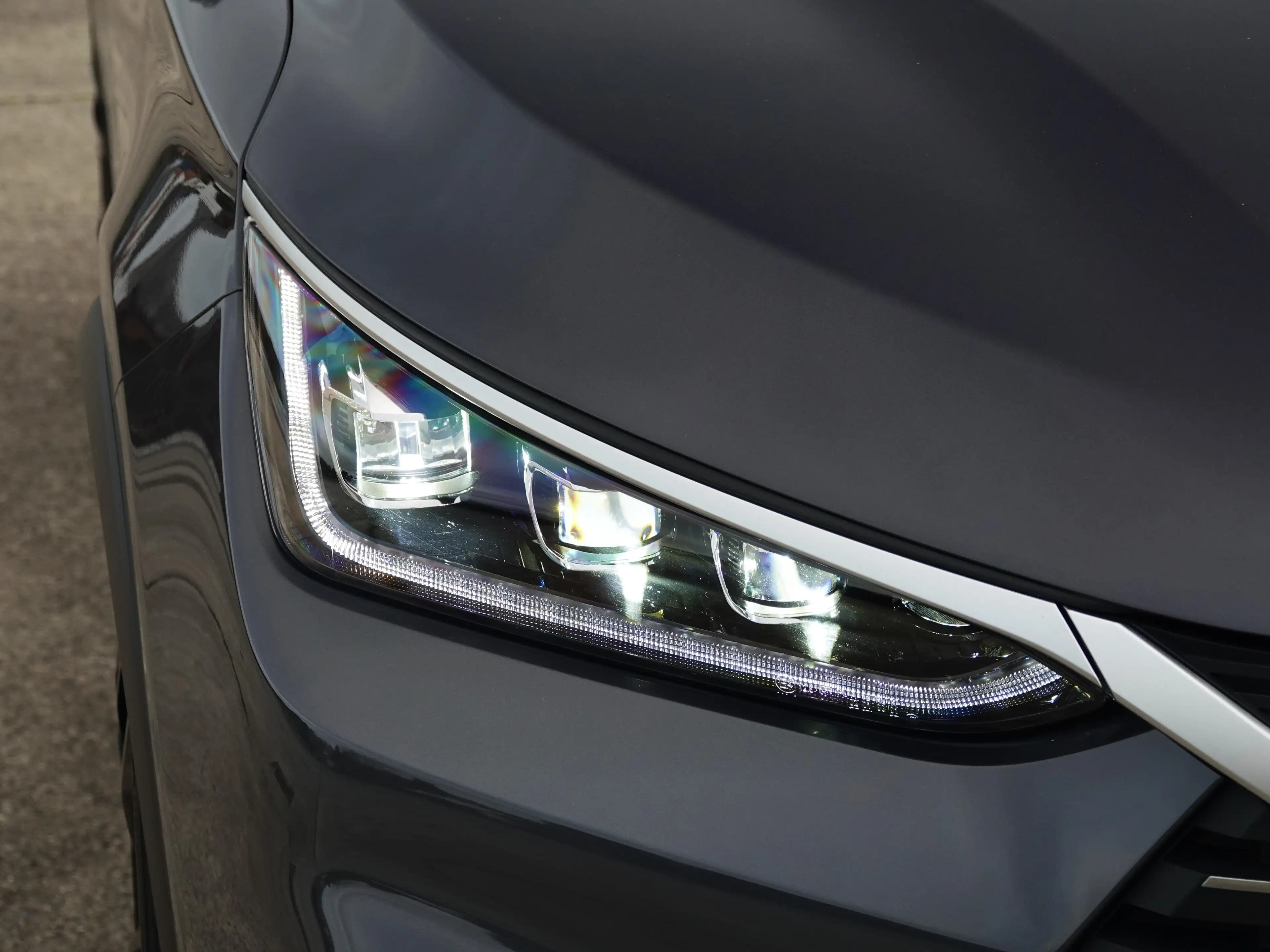 BYD Tang FULL OPTIONS ! 7 PLACES / GARANTIE BYD ! JANTES 22 — photo 4