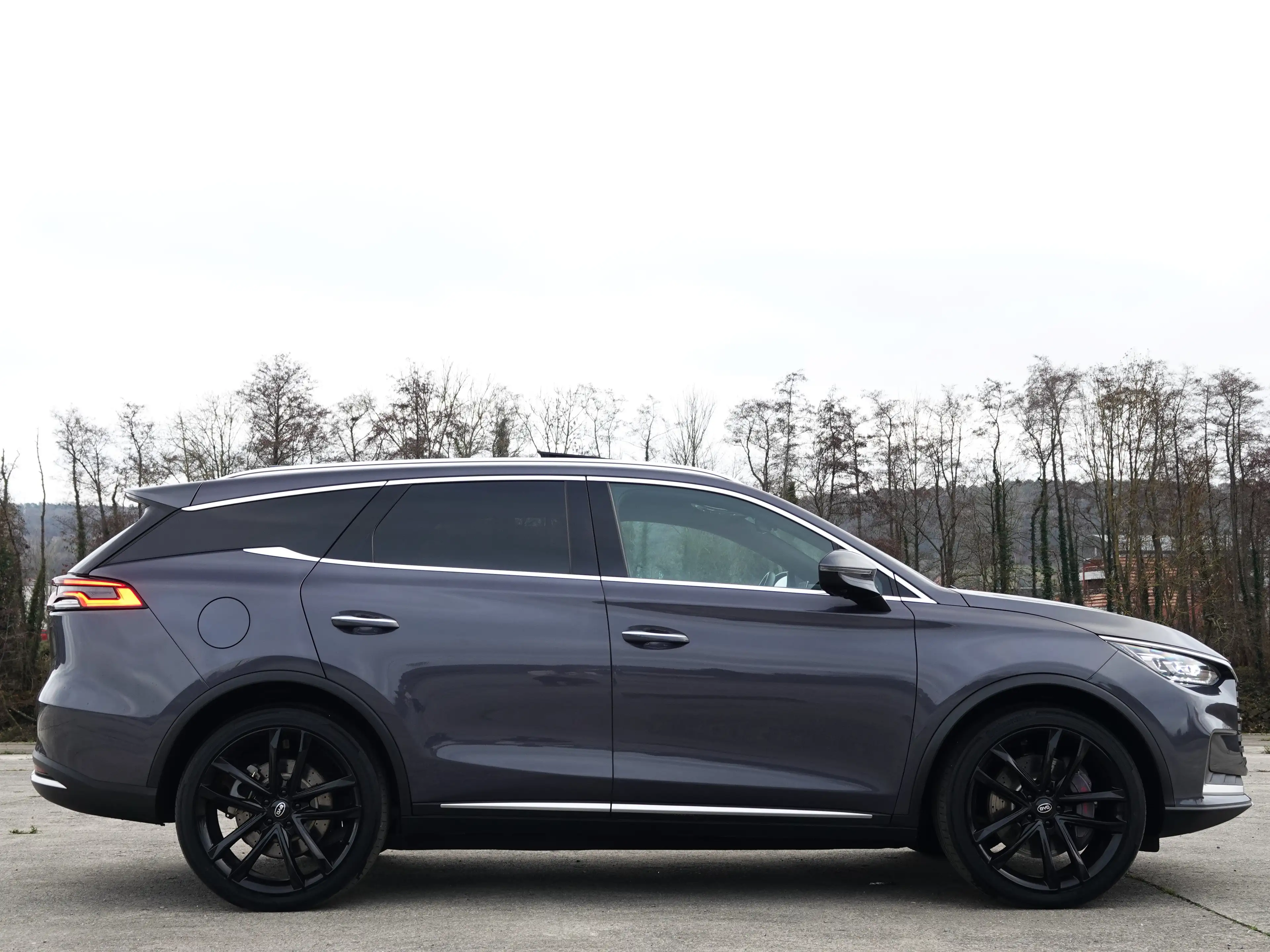 BYD Tang FULL OPTIONS ! 7 PLACES / GARANTIE BYD ! JANTES 22 — photo 5
