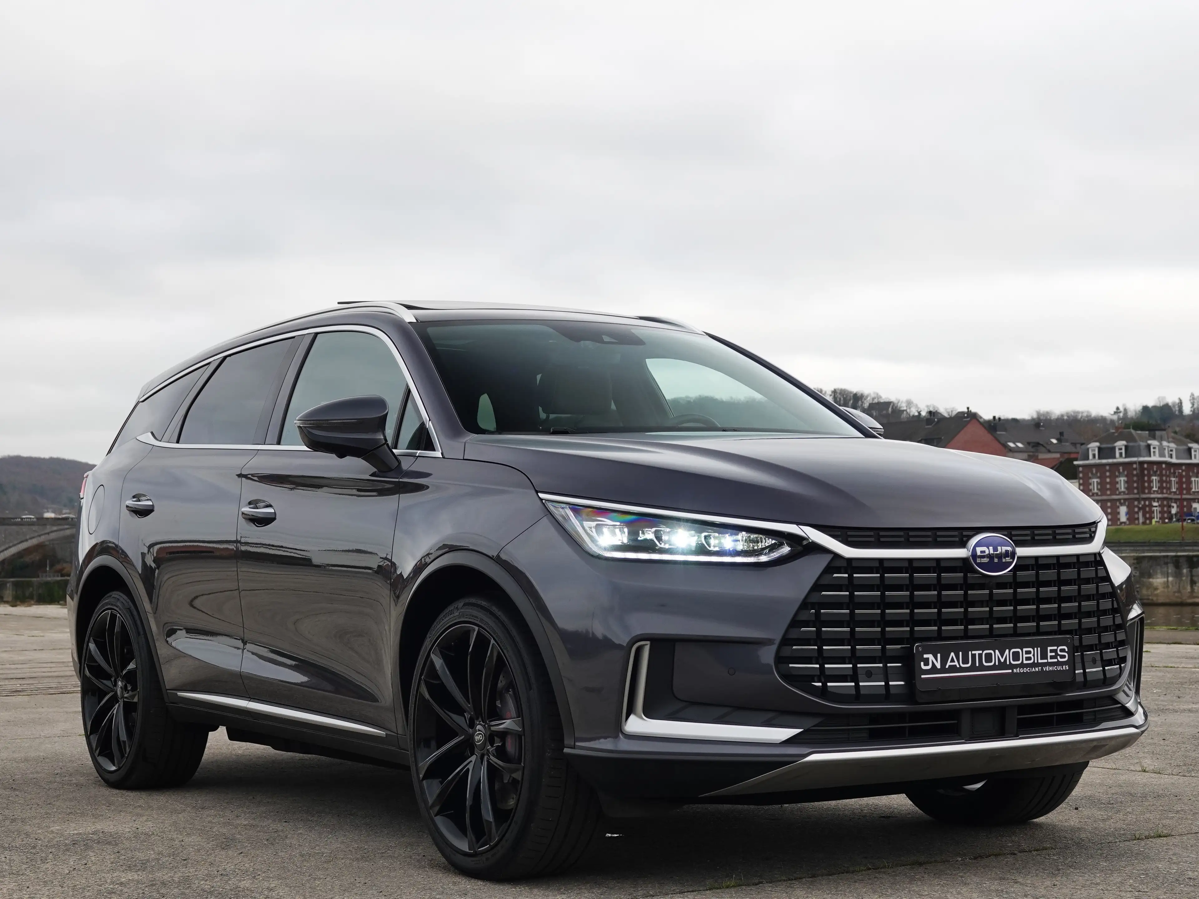 BYD Tang FULL OPTIONS ! 7 PLACES / GARANTIE BYD ! JANTES 22 — photo 3