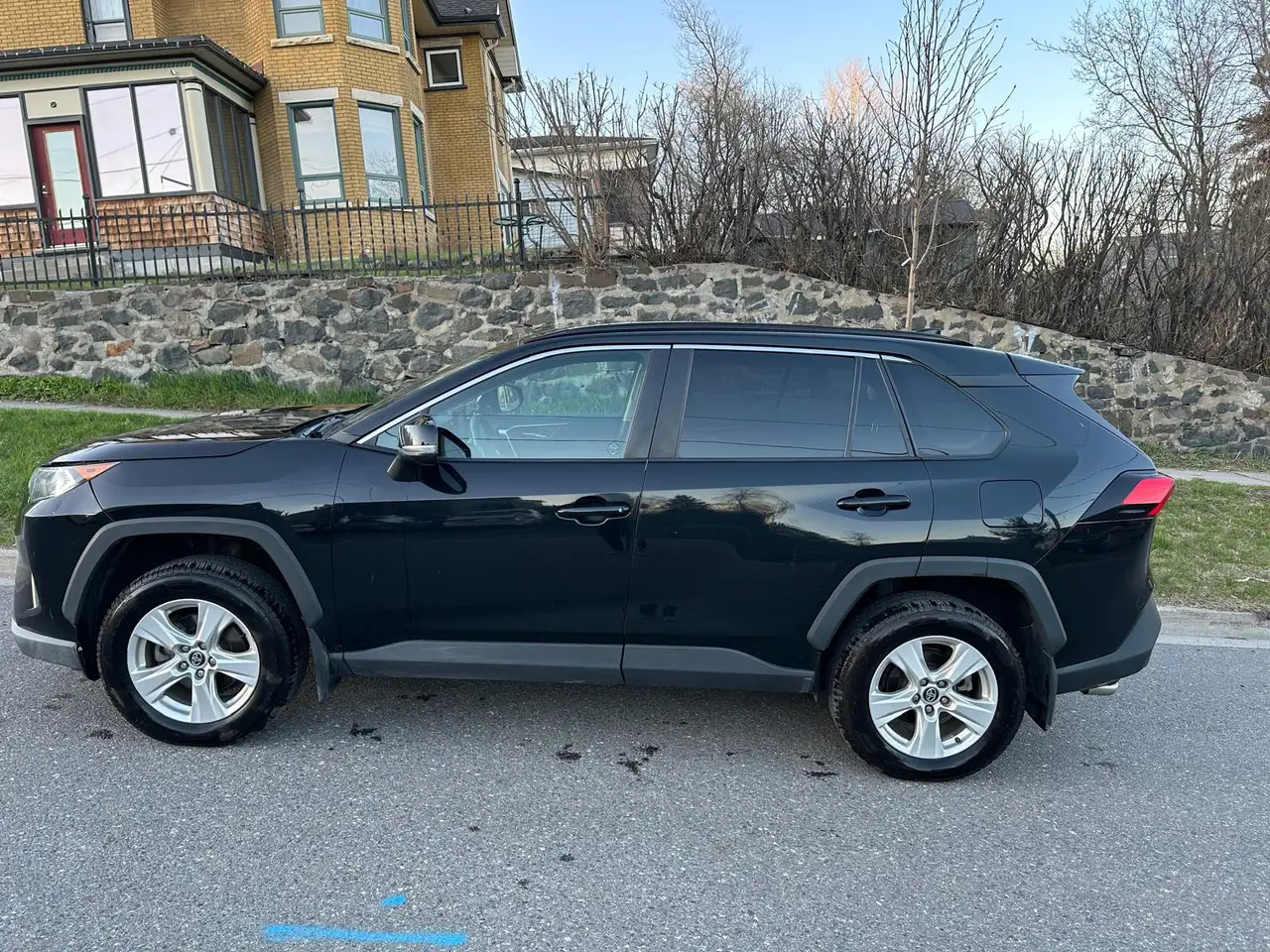 Toyota RAV 4 photo Toyota RAV 4