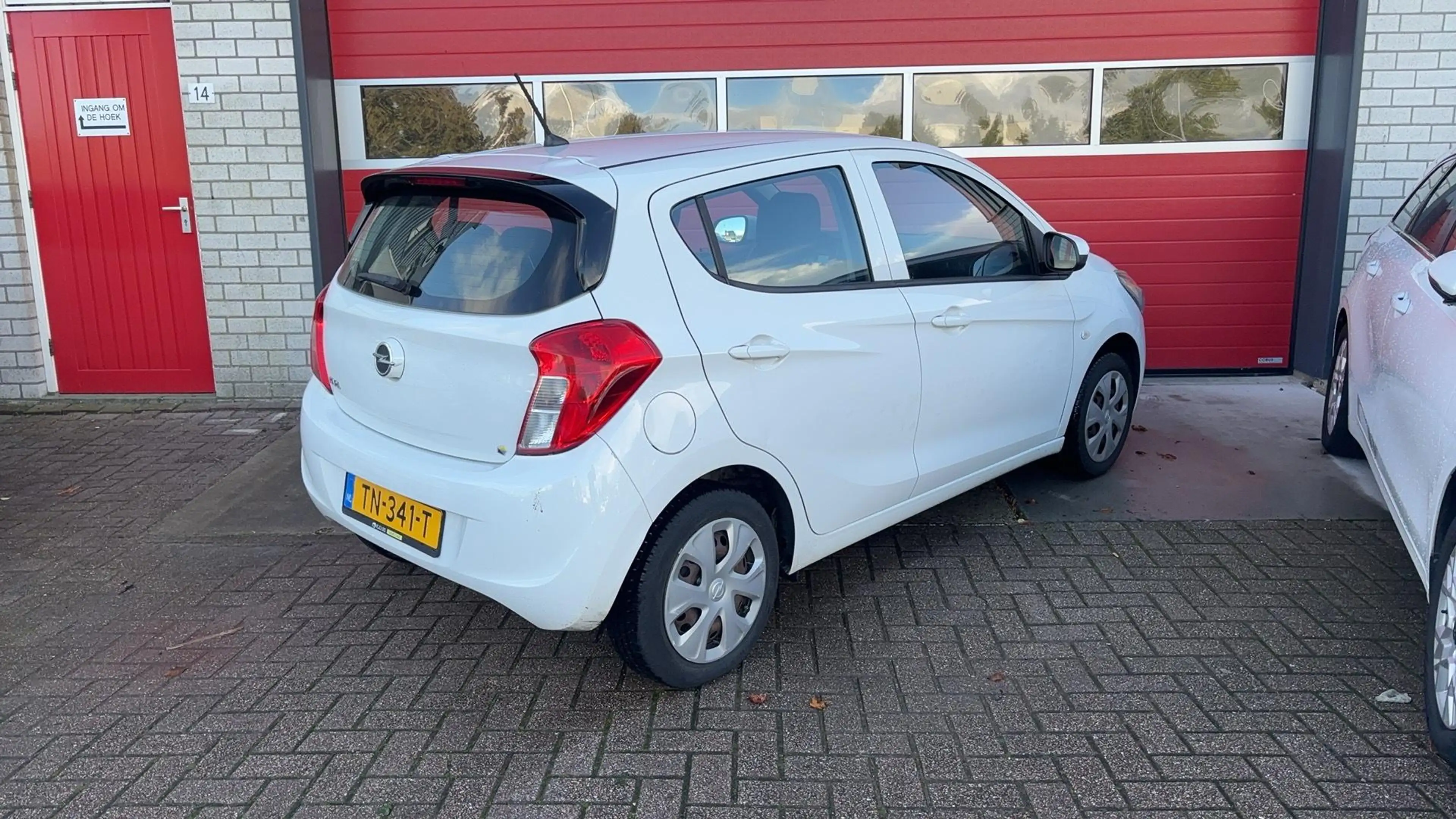 Opel Karl 1.0 ecoFLEX Edition CRUISE / AIRCO / BLUETOOTH / E — photo 2