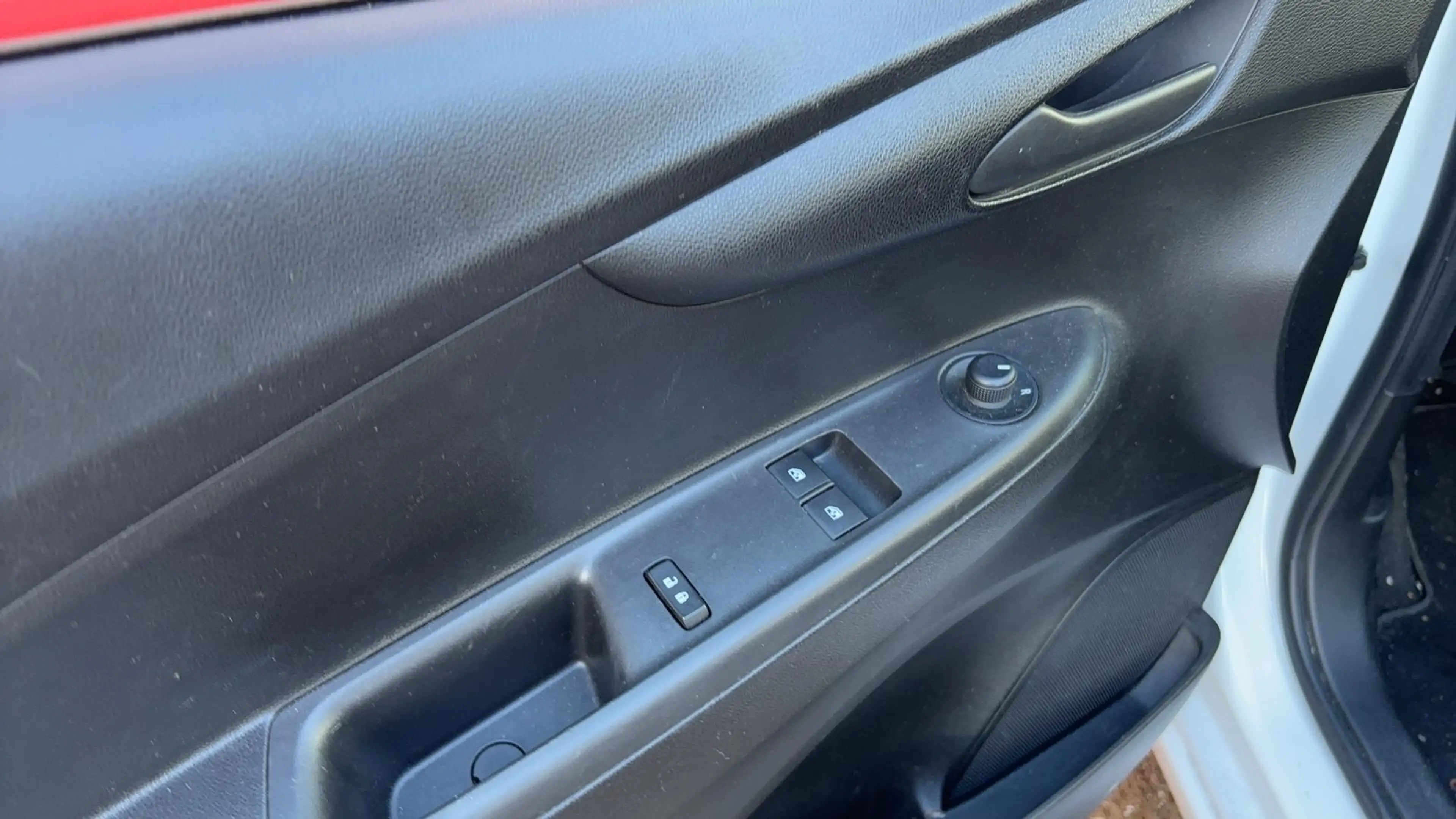 Opel Karl 1.0 ecoFLEX Edition CRUISE / AIRCO / BLUETOOTH / E — photo 5