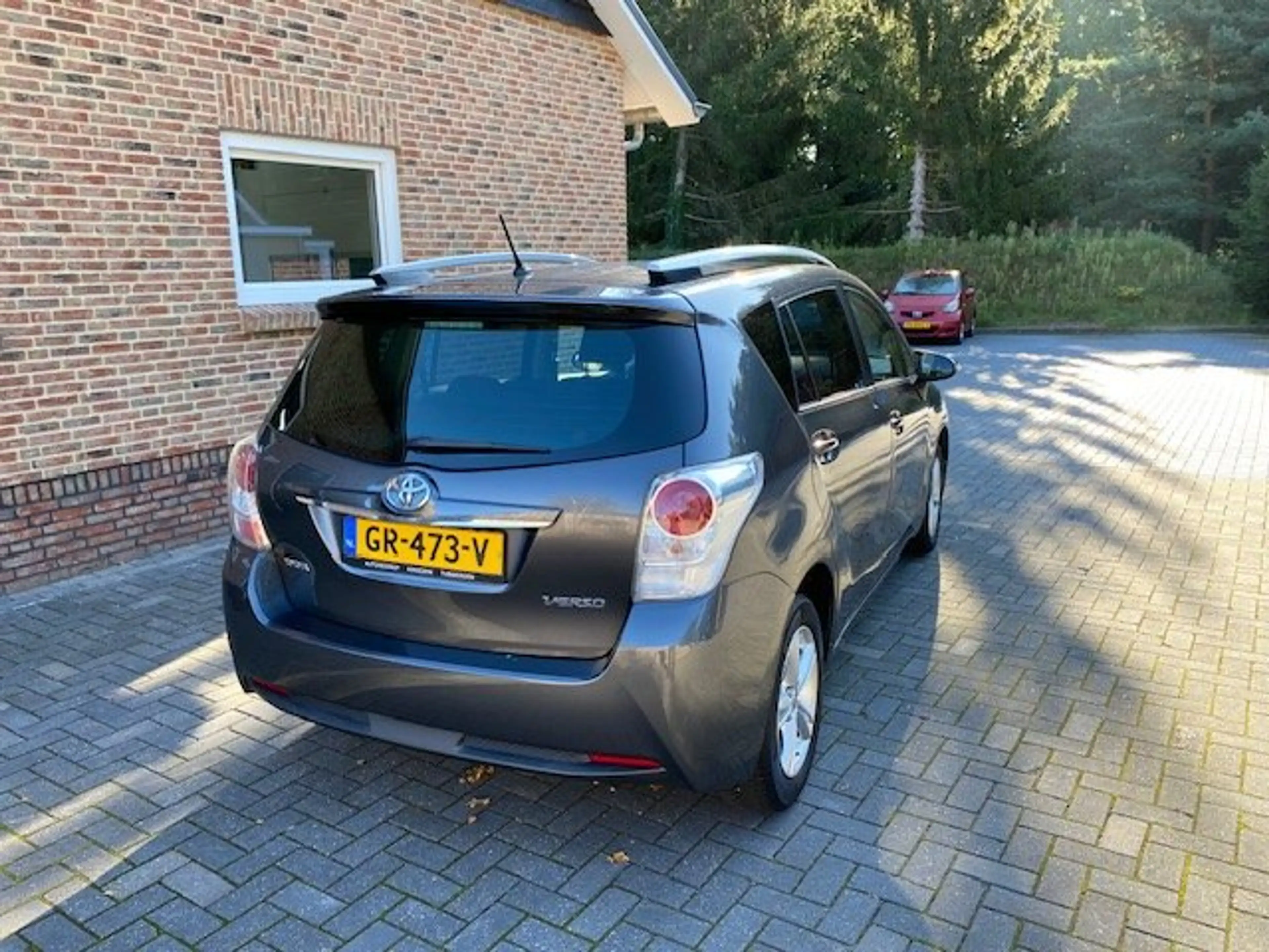 Toyota Verso 1.8 VVT-i Aspiration NAVI CRUISE STOELVERWARMING — photo 6