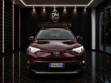 Rav4 IV 2016 Rav4 2.0 d-4d Lounge 2wd mt