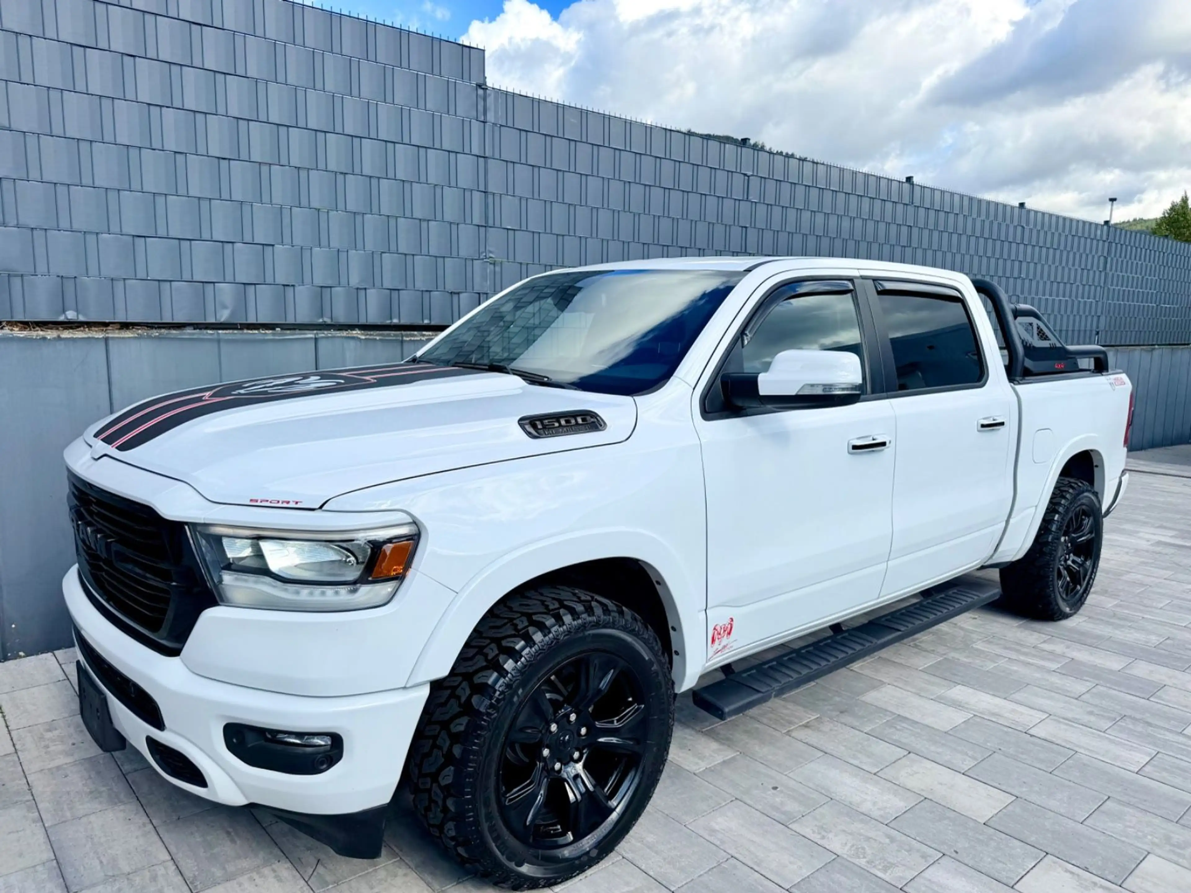 Dodge RAM 5,7 V8 OFFROAD"LARAMIE-WHITE-MONSTER-BÜGEL — photo 2