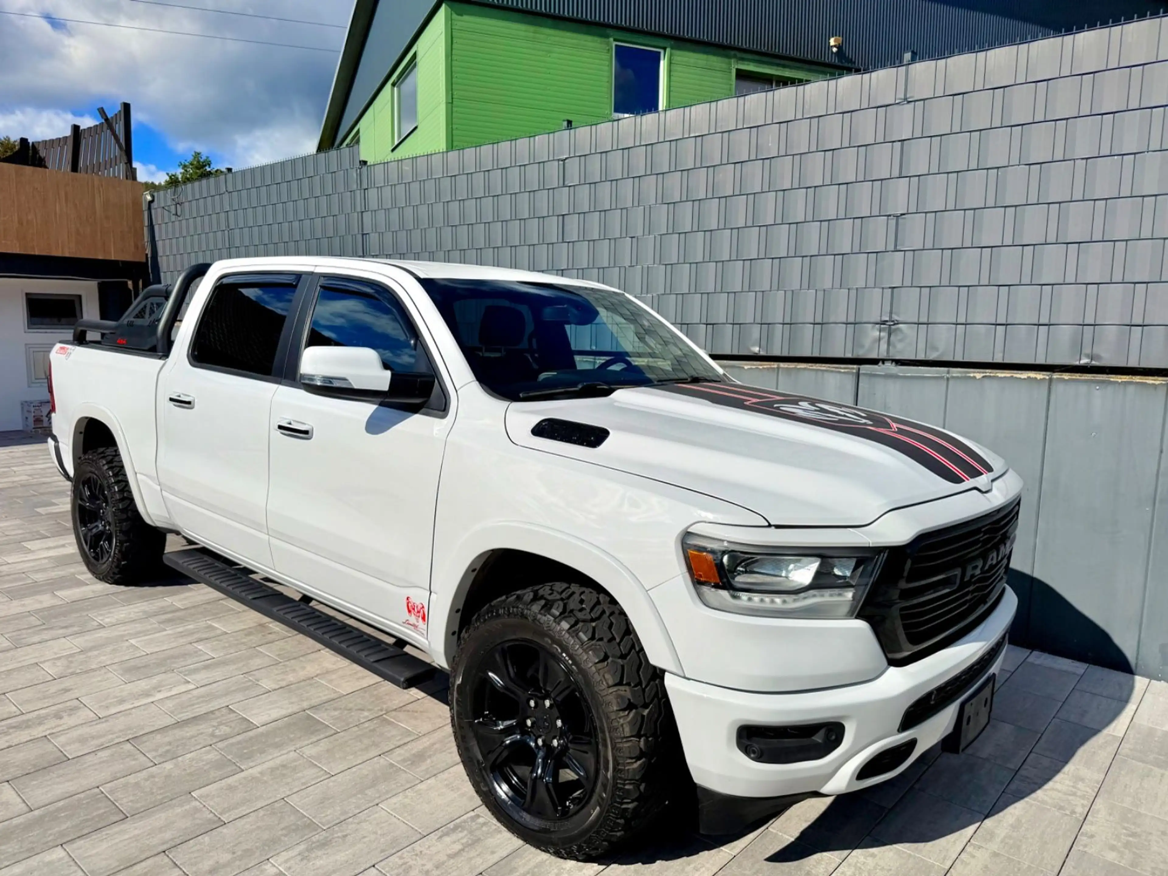 Dodge RAM 5,7 V8 OFFROAD"LARAMIE-WHITE-MONSTER-BÜGEL — photo 9