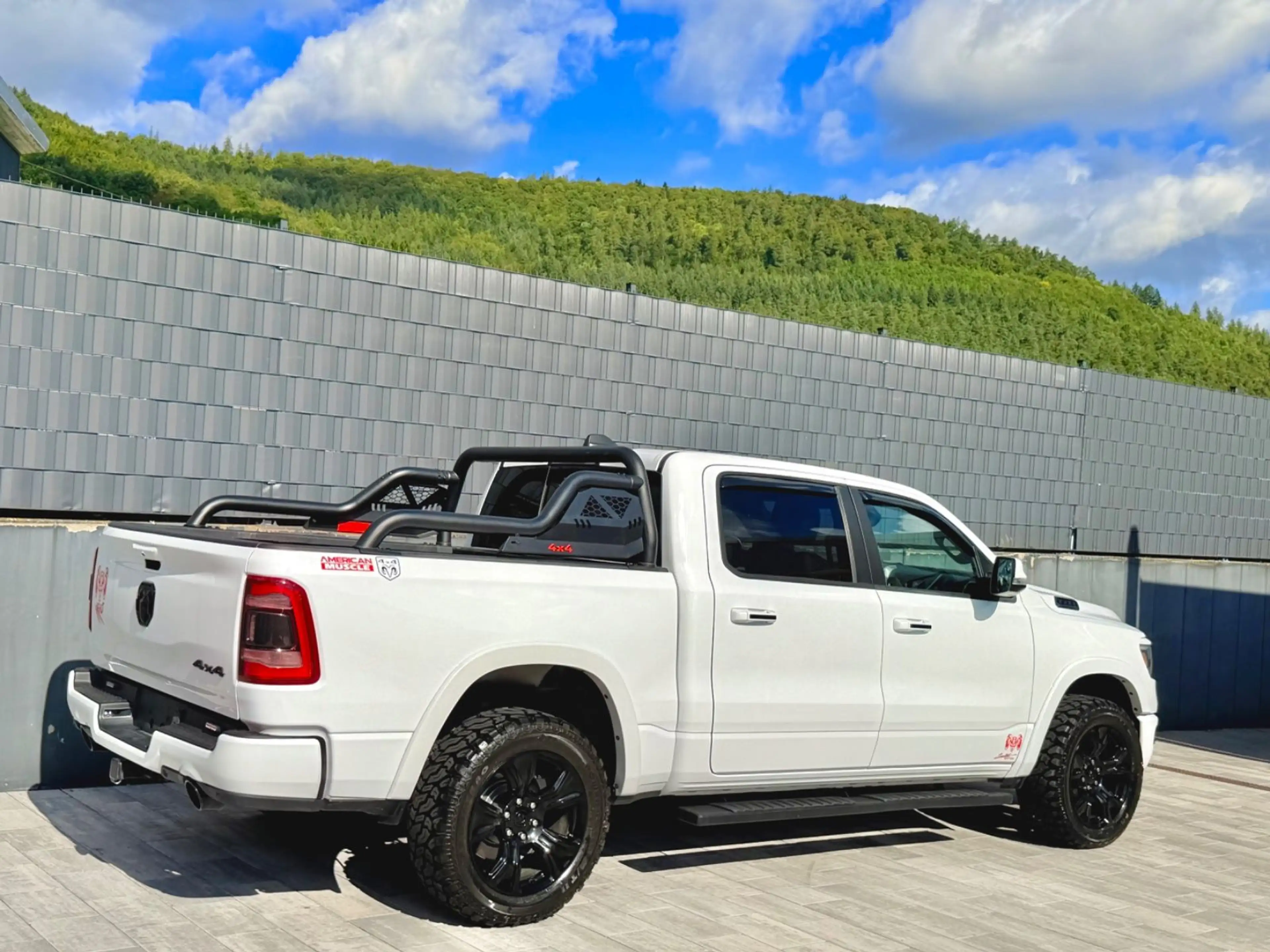 Dodge RAM 5,7 V8 OFFROAD"LARAMIE-WHITE-MONSTER-BÜGEL — photo 11