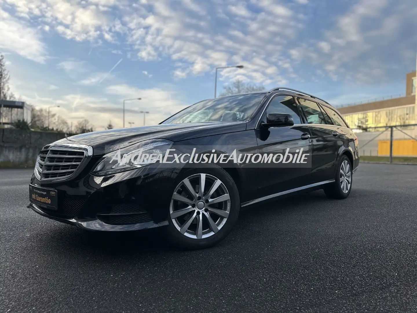 Mercedes-Benz E 200 2.2 CDI  T-Mod BlueEff  Bremse Neu Garanti Noir - 1
