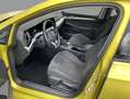 Volkswagen Golf VIII 2.0 TDI Life AHZV Kamera ACC LED Navi Gelb - thumbnail 6