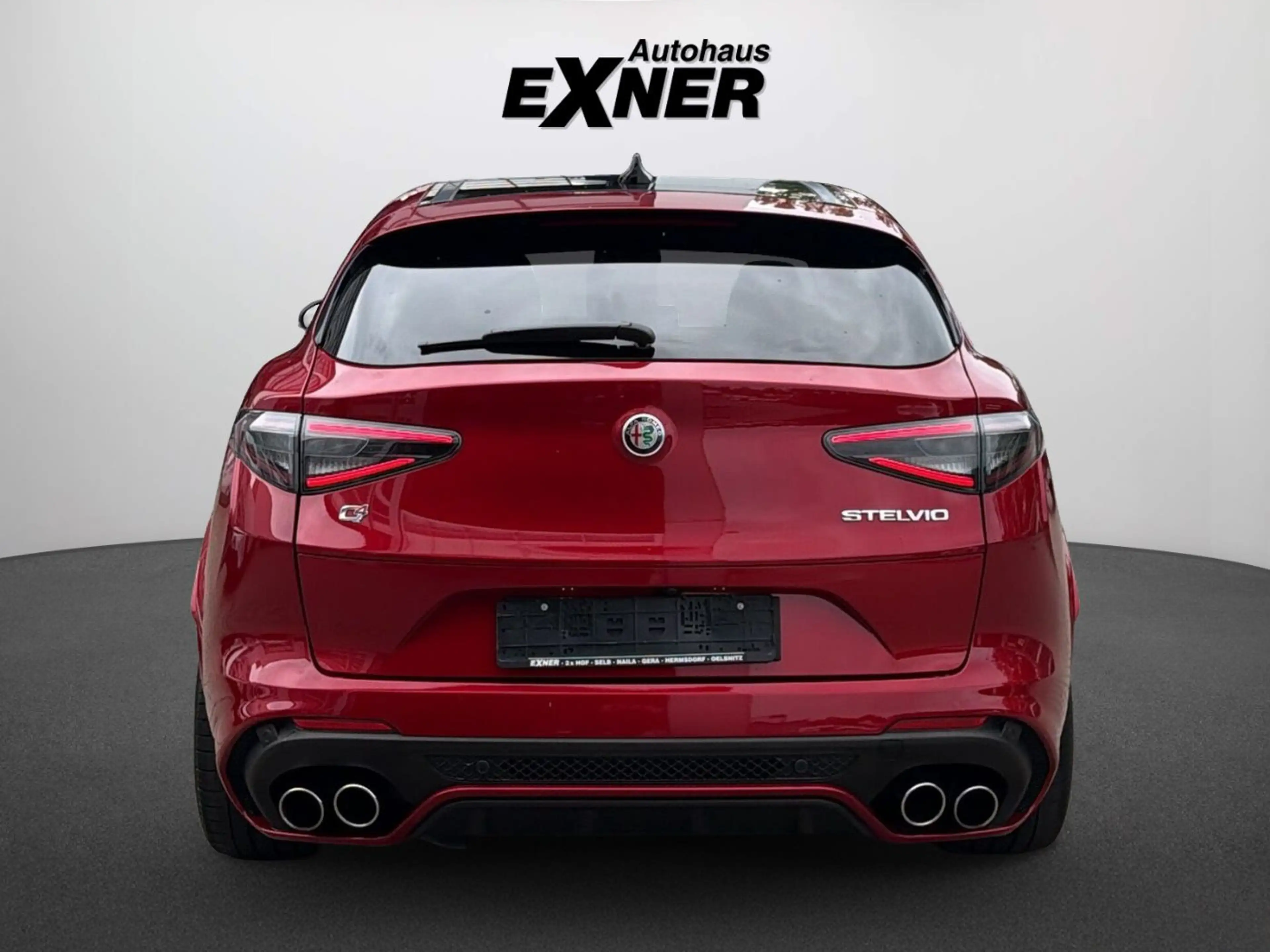 Alfa Romeo Stelvio 2.9 V6 Bi-Turbo QUADRIFOGLIO ACC+LED+SHZ — photo 8