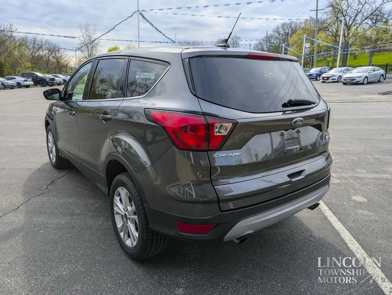 Ford Escape снимка Ford Escape
