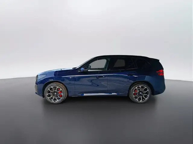 BMW X3 view 6