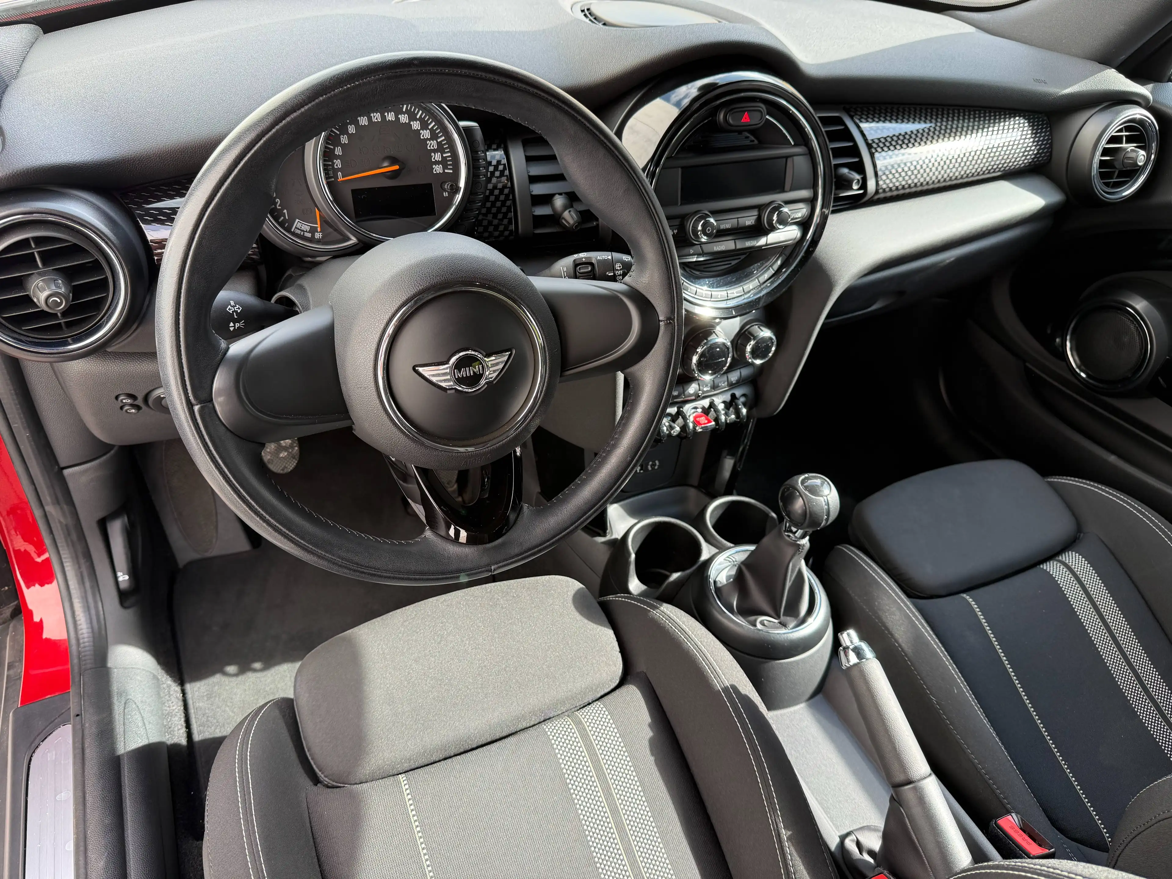 MINI Cooper S Mini 2.0 Cooper S — photo 7