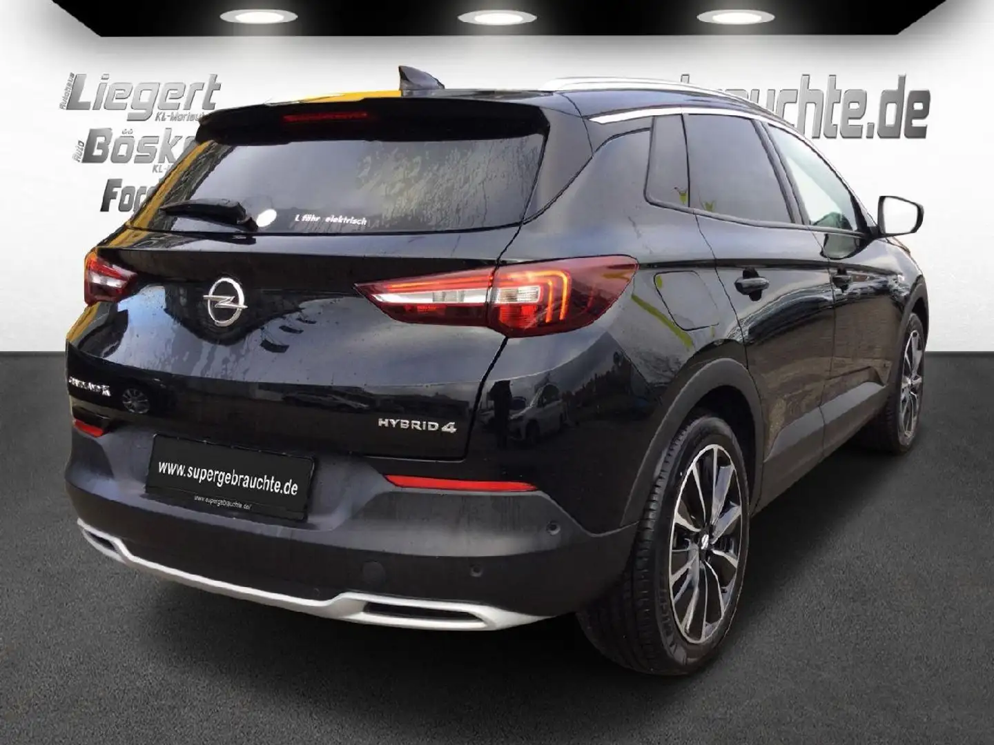 Opel Grandland X Grandland Ultimate Plug-in-Hybrid 4 Schwarz - 2