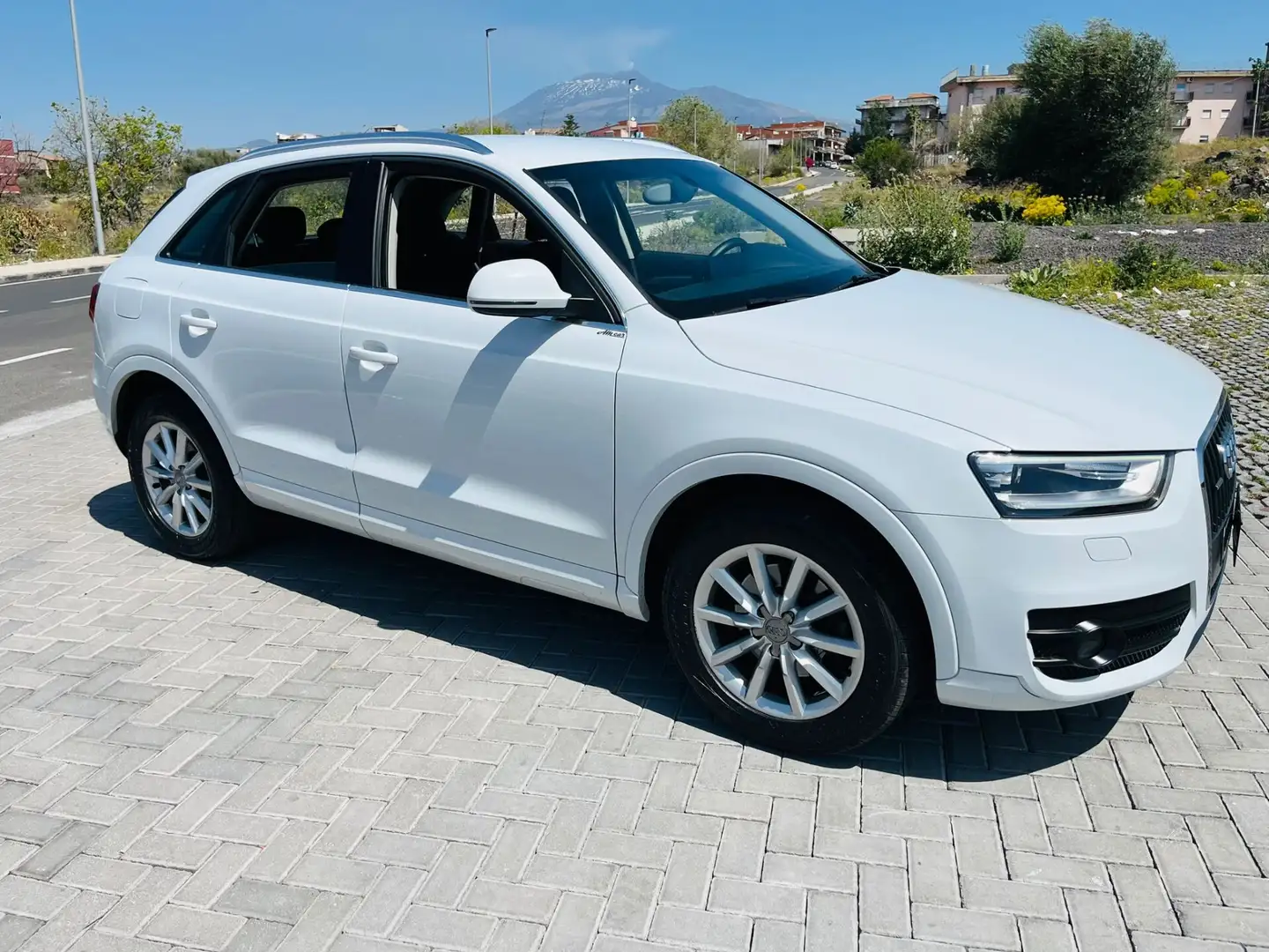 Audi Q3 Q3 2.0 TDI Advanced Plus Wit - 1