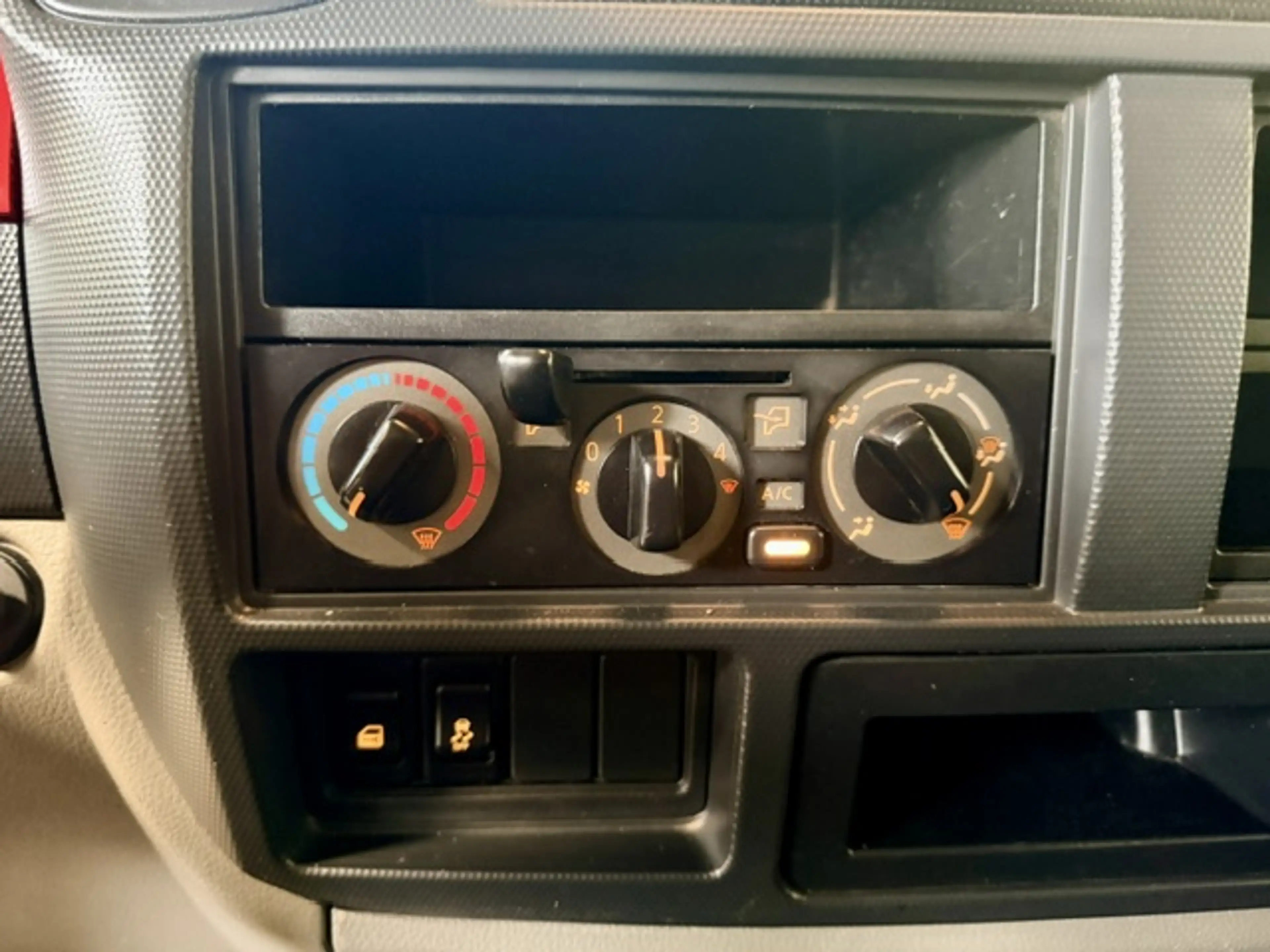 Nissan NT400 3.0 dCi CAISSE LAADBAK (EU6) CABSTAR NT400 1ER PROPRIETAIRE — photo 14