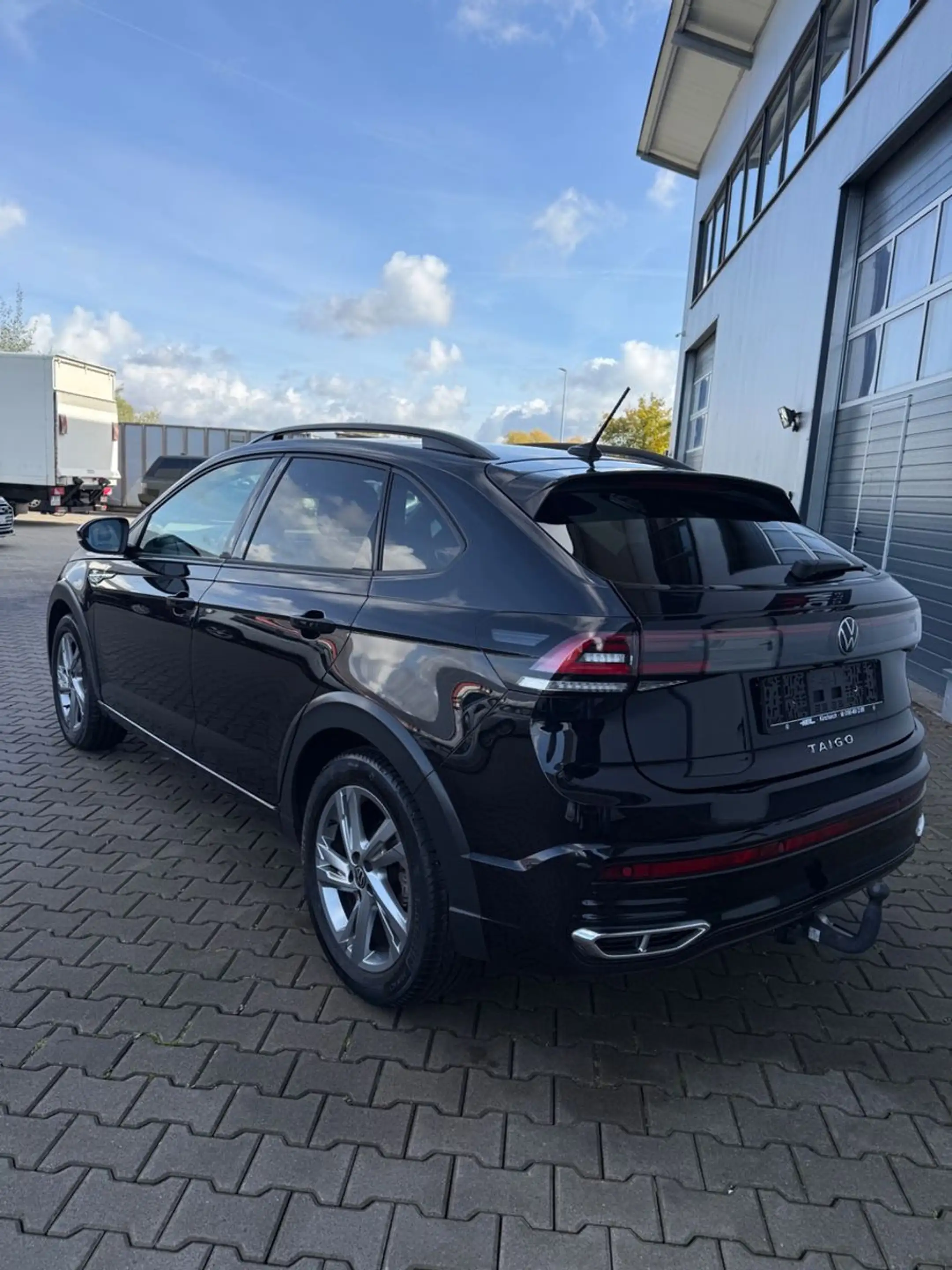 Volkswagen Taigo R-Line,Black Style,IQ Light,Kamera,AHK,ACC — photo 5