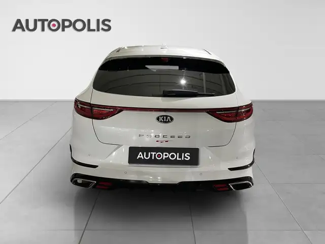Kia Proceed view 15