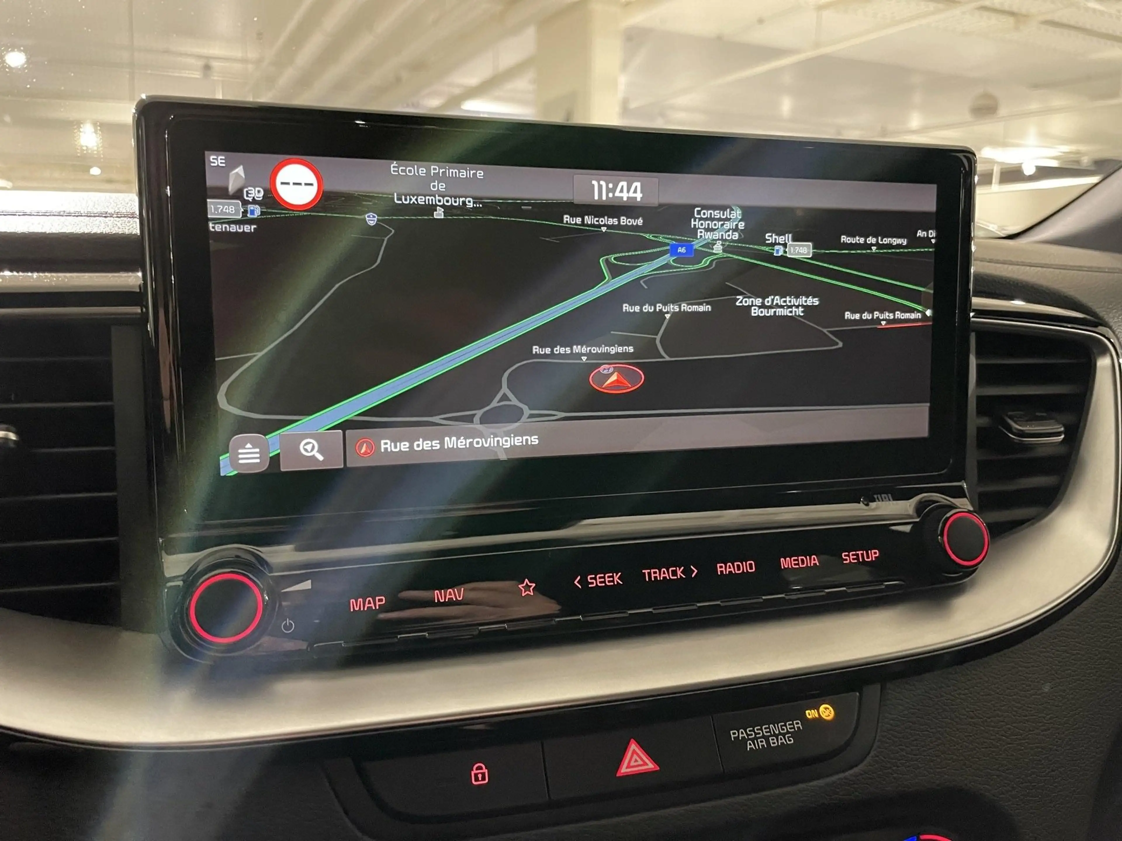 Kia ProCeed / pro_cee'd GT 1.6 T-GDI 204 DCT ISG — photo 3
