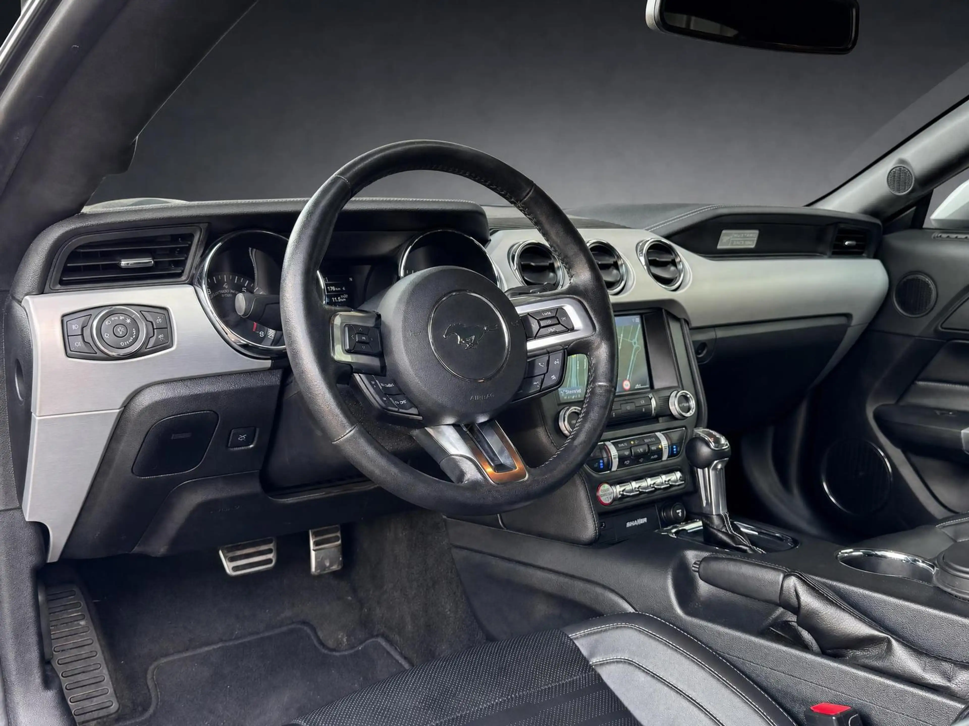 Ford Mustang 5.0 GT AUT.*PERFORMANCE*PREMIUM*KAM*19Z* — photo 14