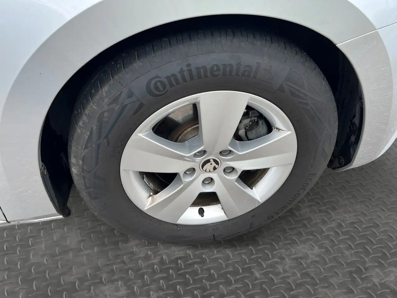 Skoda Superb 2.0TDI Ambition DSG LED SHZ ACC ASSIST, миниатюра 8