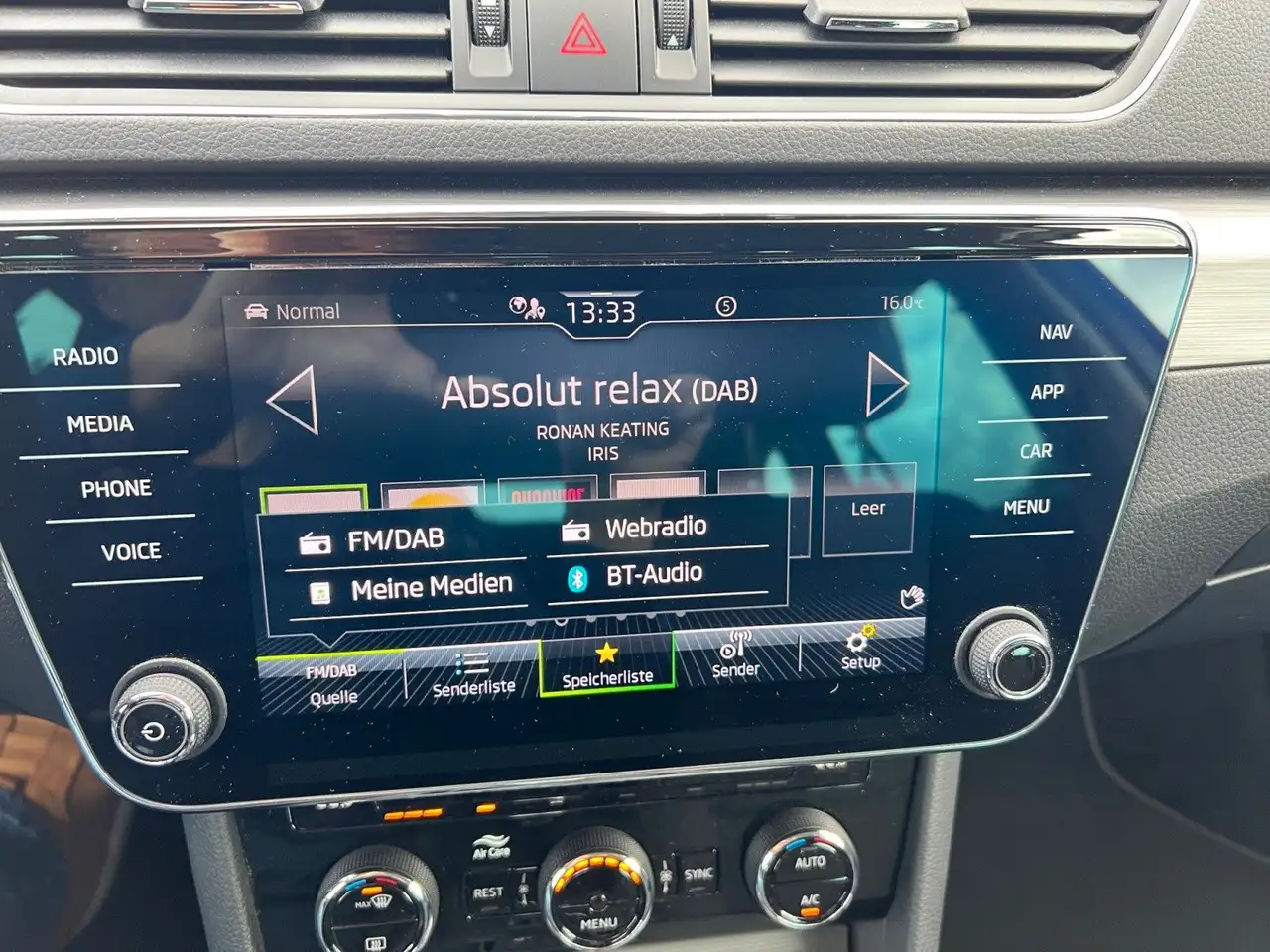 Skoda Superb 2.0TDI Ambition DSG LED SHZ ACC ASSIST, миниатюра 19