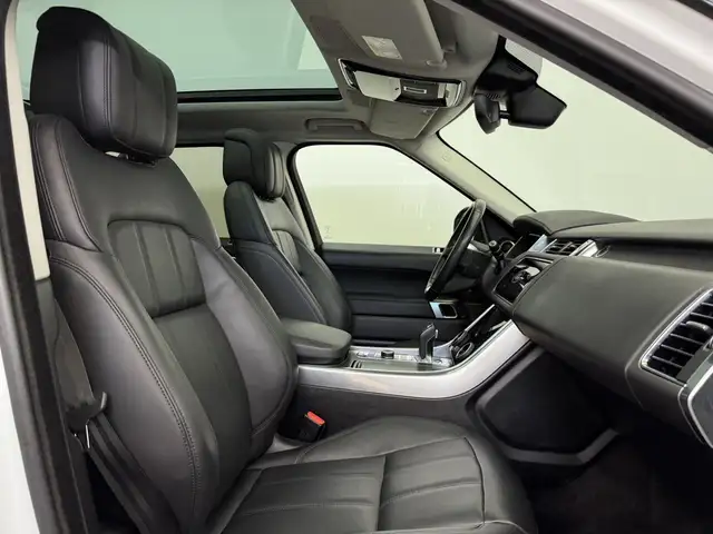 Land Rover Range Rover Sport view 13