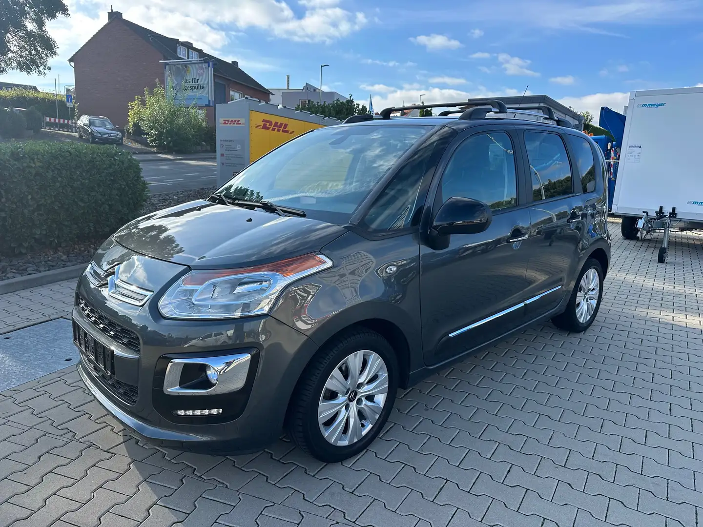 Citroen C3 Picasso Exclusive Navi Kamera Euro 6  Inspektion Neu Grau - 1