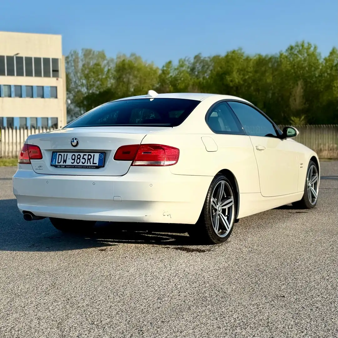 BMW 320 320d xDrive Coupe Aut. - 2