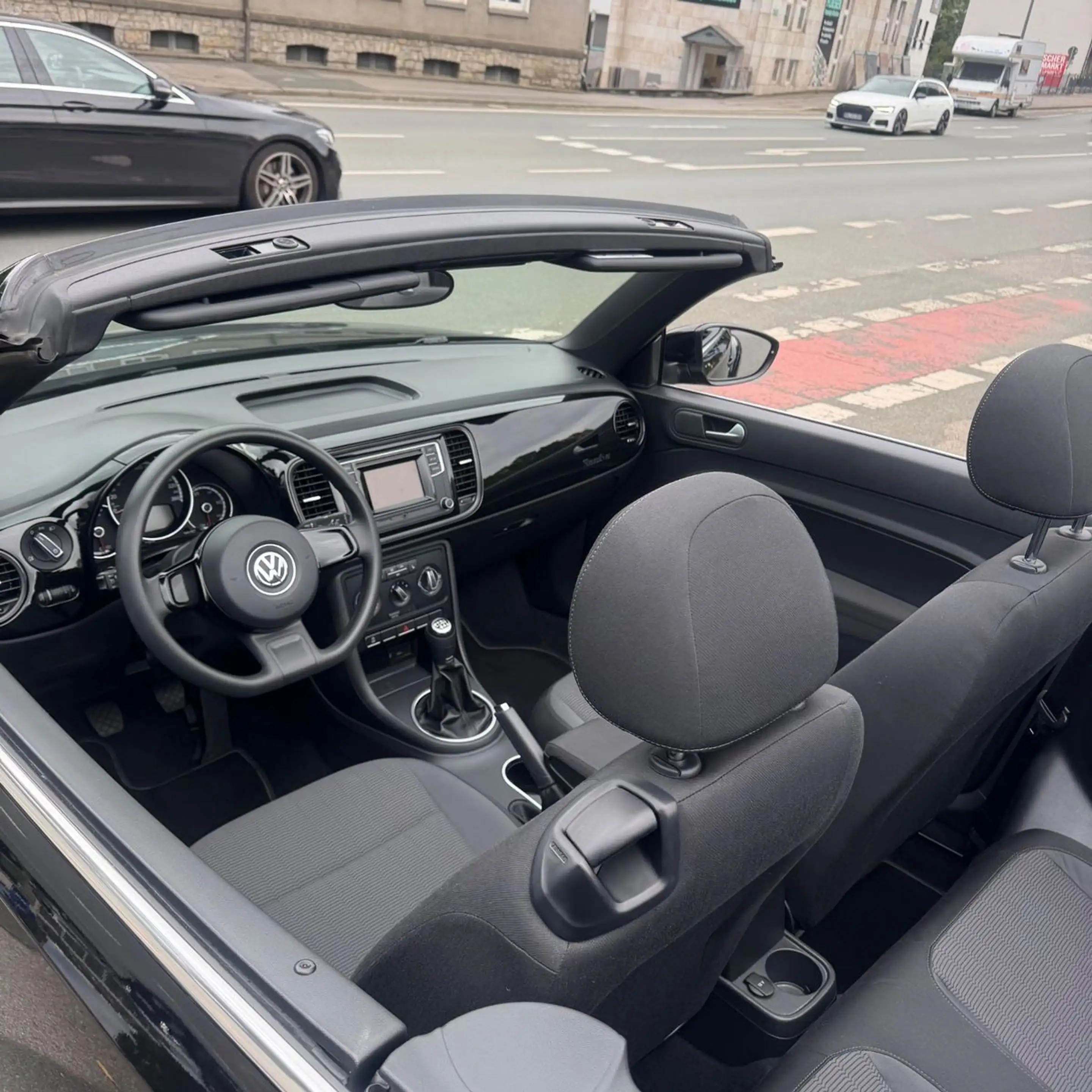 Volkswagen Beetle Cabriolet *neue ALLWETTERREIFEN*Sitzheizu — photo 8