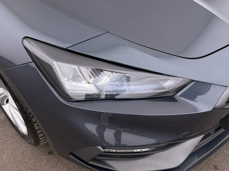 SEAT Leon ST 2.0 TDI FR Aut LED RADAR SITZHZG ASSIST — photo 12