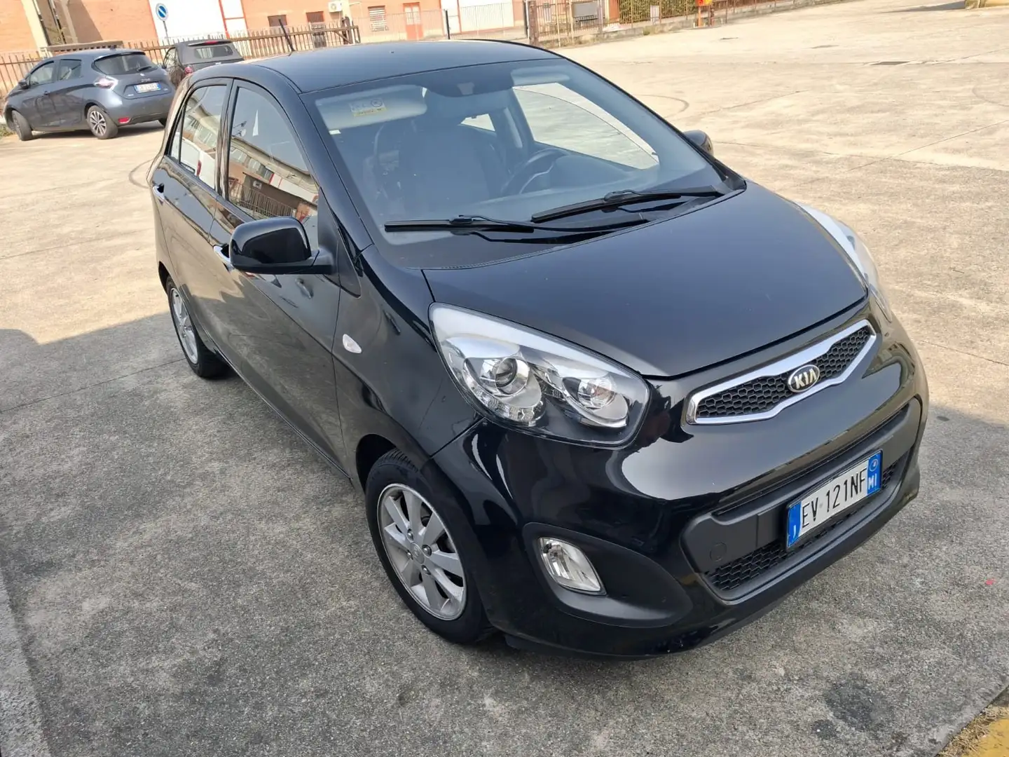 Kia Picanto 1.0 Cool 5p - 1