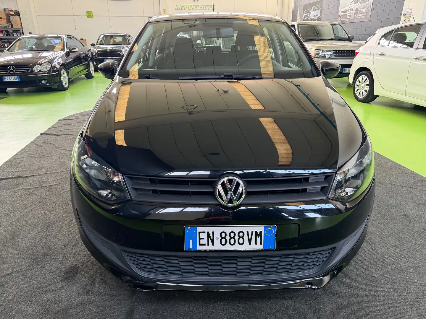 Volkswagen Polo 5p 1.2 tdi Comfortline 75cv NEOPATENTATI Nero - 2