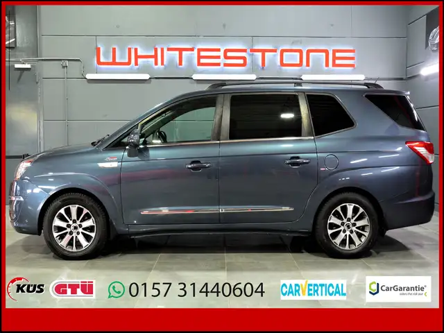 SsangYong Rodius Rodius Classy 4WD AUT 7 SITZE LEDER AHK SHZG PDC