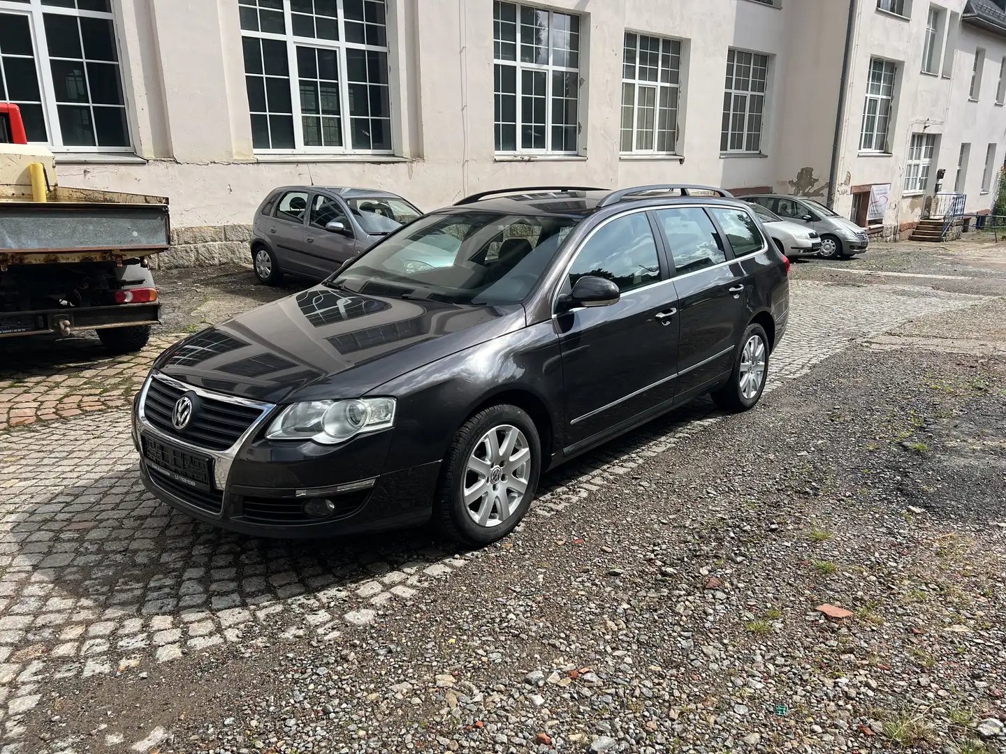 Volkswagen Passat Variant Comfortline TÜV 10 2027 Braun - 1